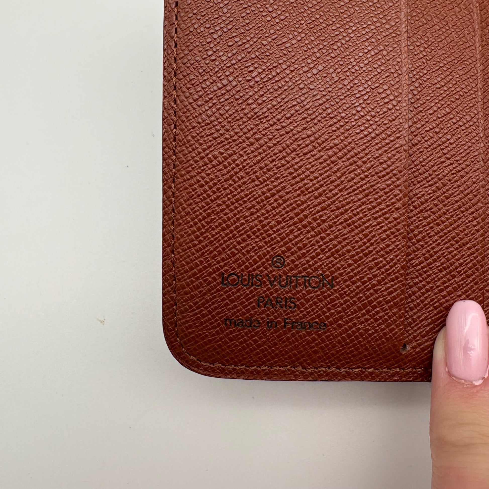Louis Vuitton Compact Zippy