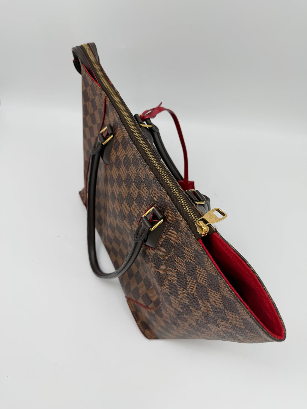 LOUIS VUITTON CAISSA