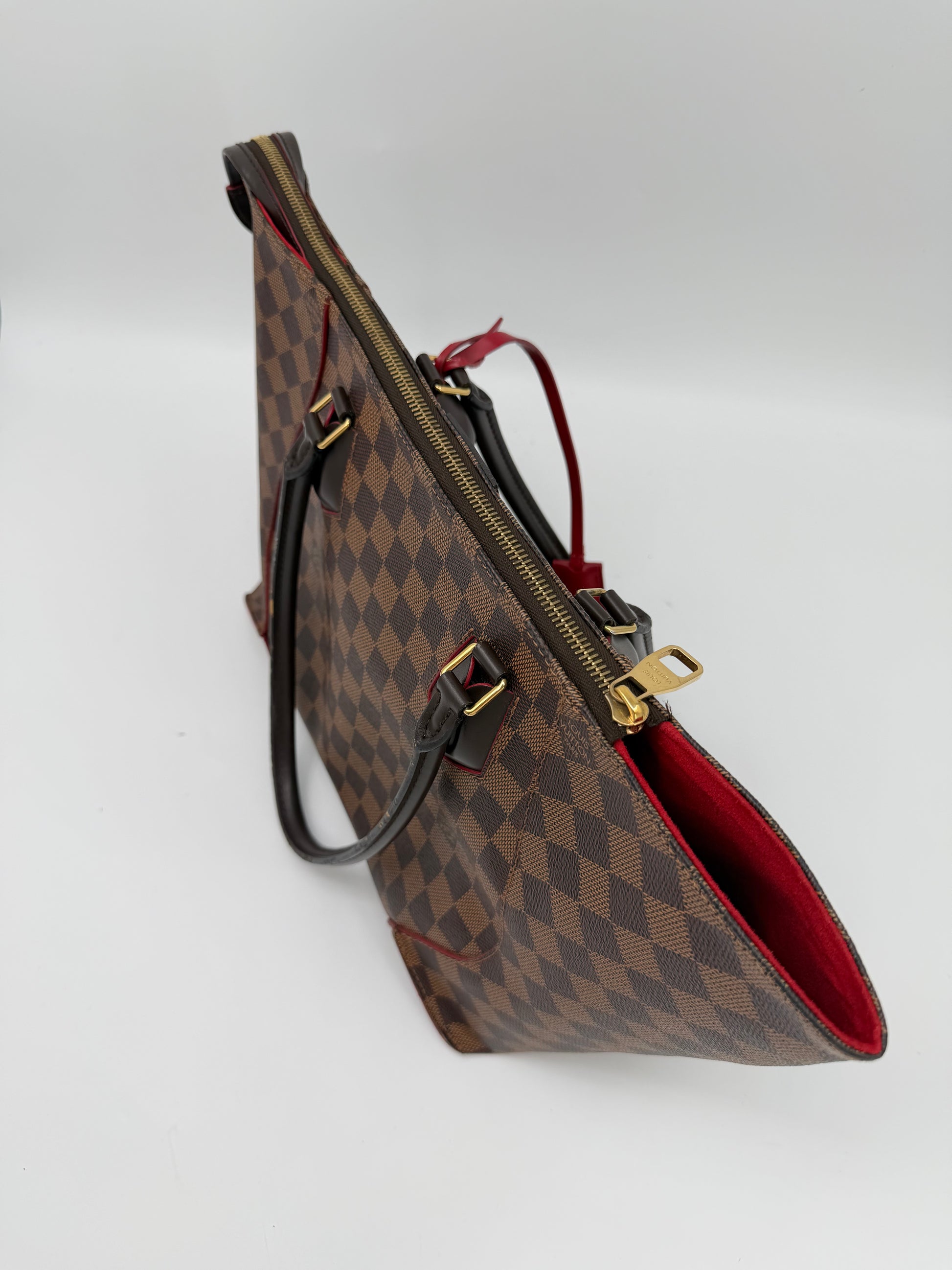 LOUIS VUITTON CAISSA