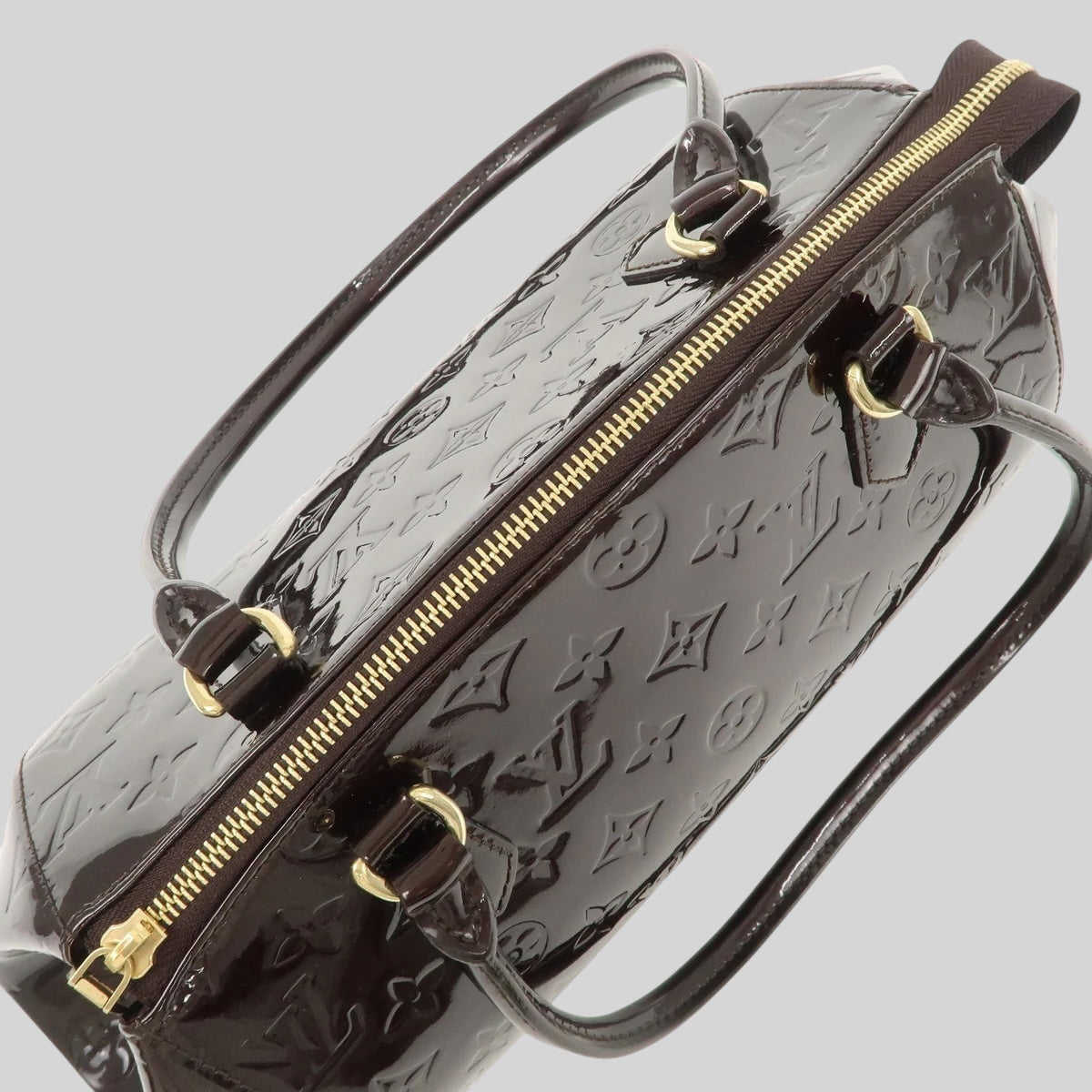 Louis Vuitton Sherwood
