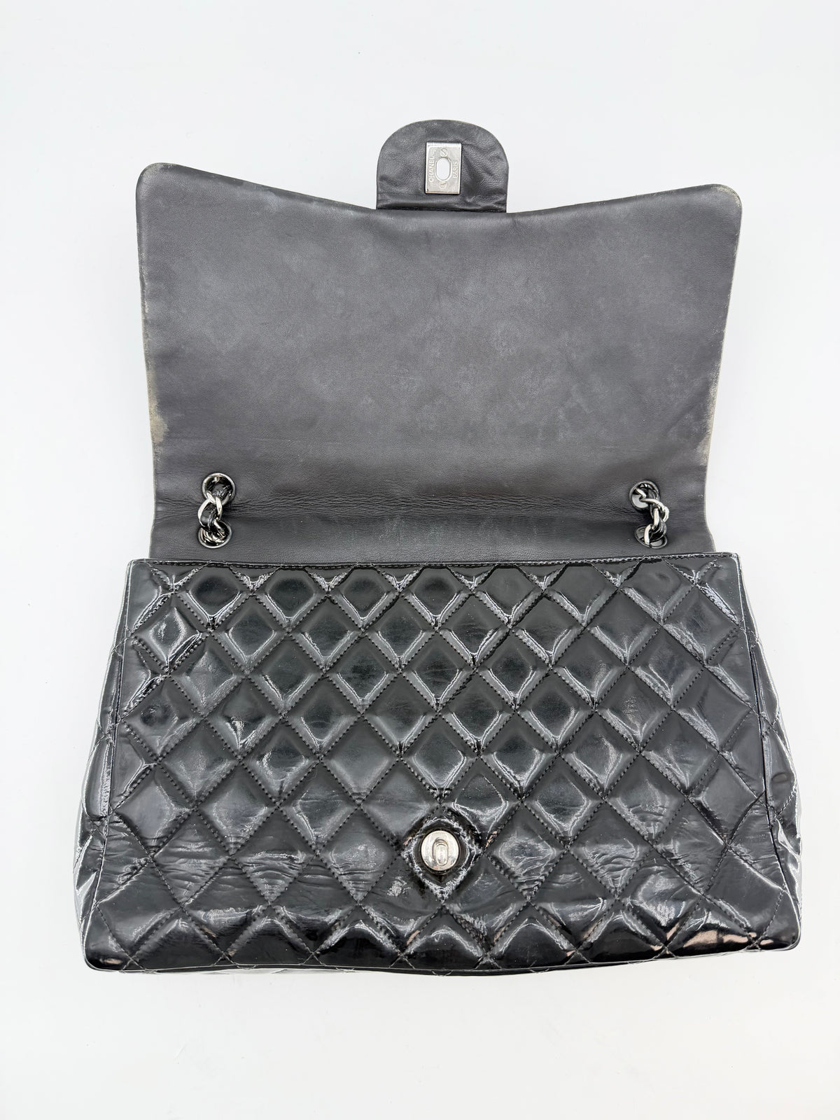 CHANEL TIMELESS JUMBO PATENT LEATHER