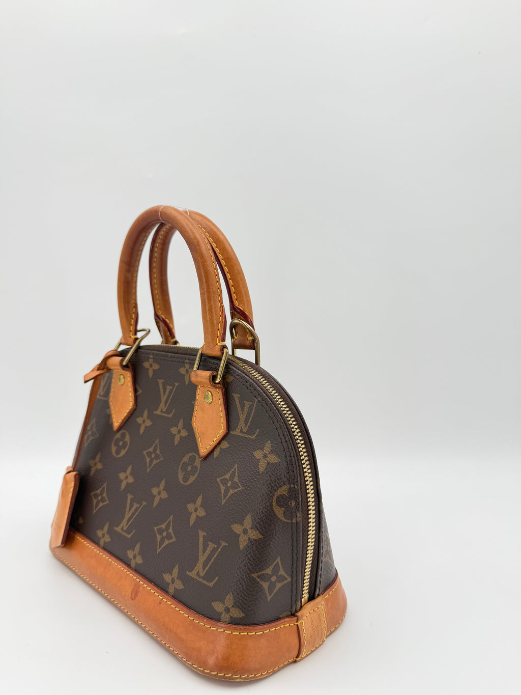 LOUIS VUITTON ALMA BB