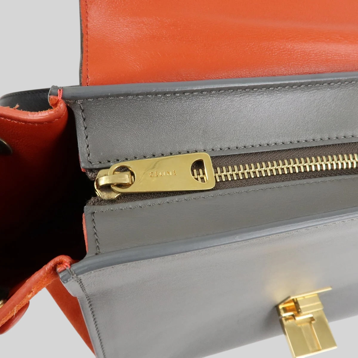 Céline Trapeze
