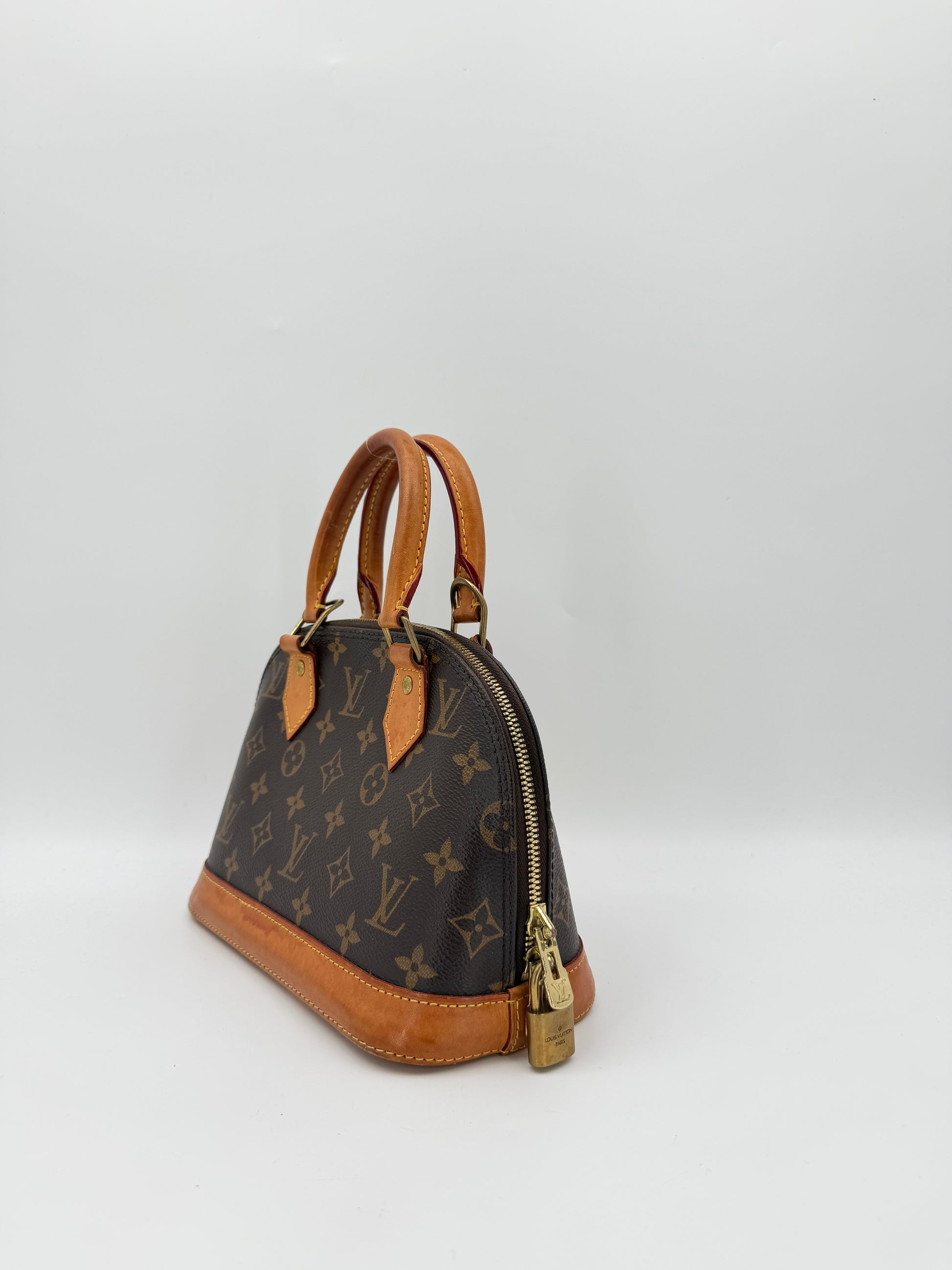 LOUIS VUITTON ALMA BB