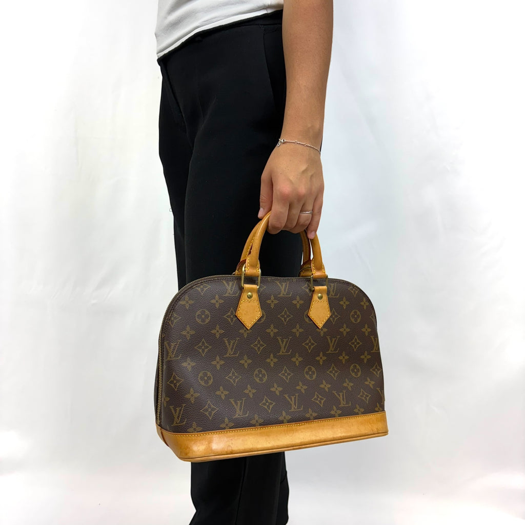 Louis Vuitton Alma PM