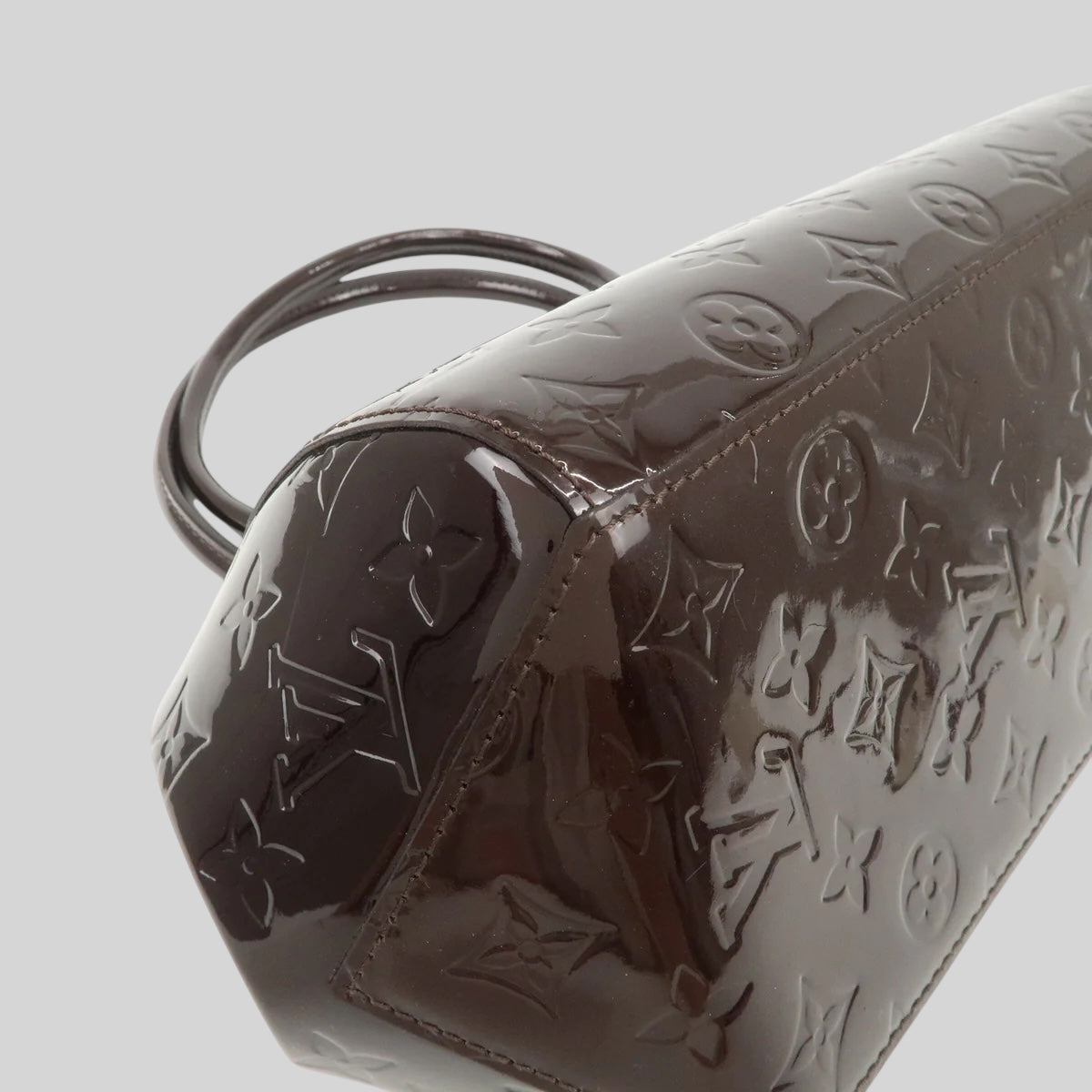 Louis Vuitton Sherwood