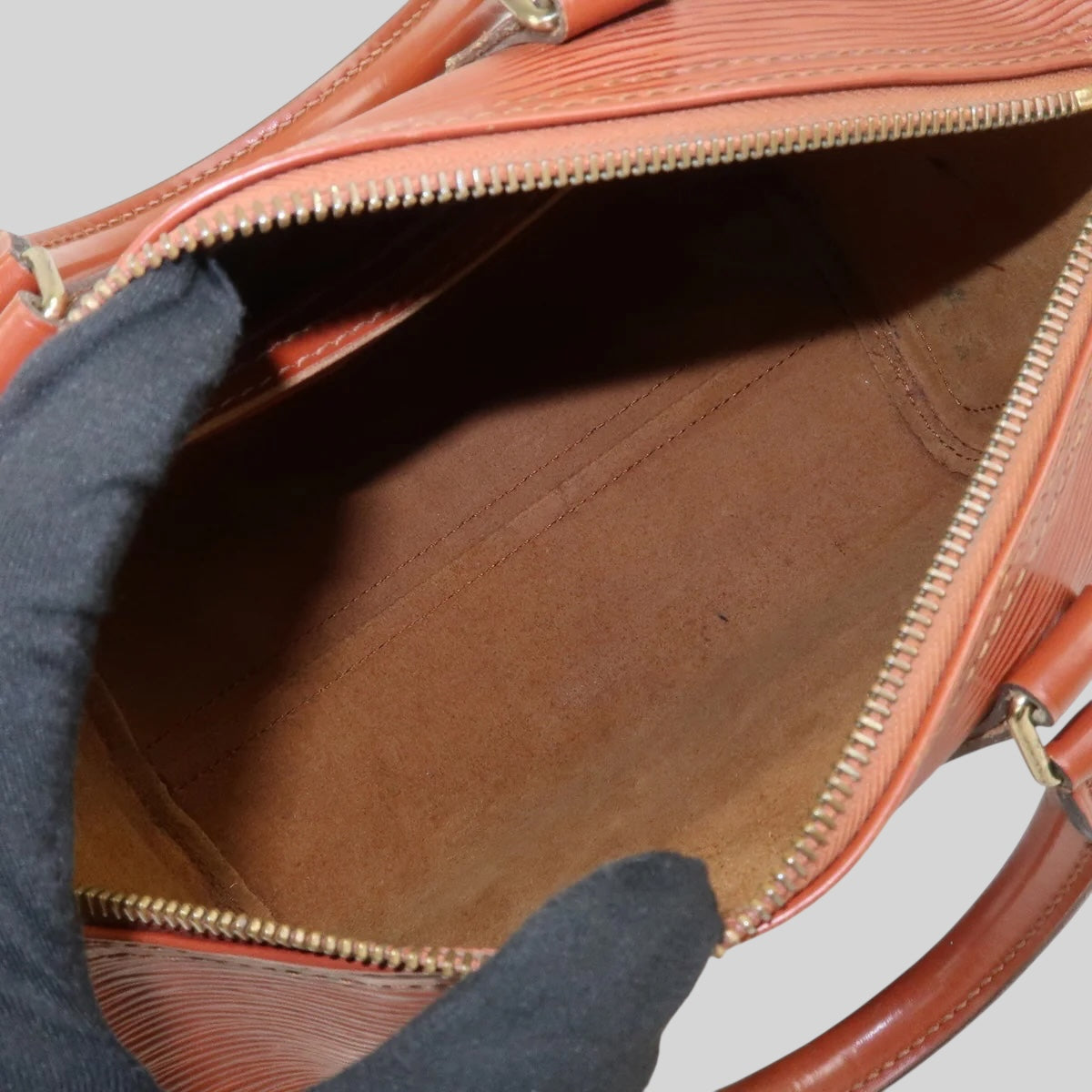 Louis Vuitton Speedy 25 Epi
