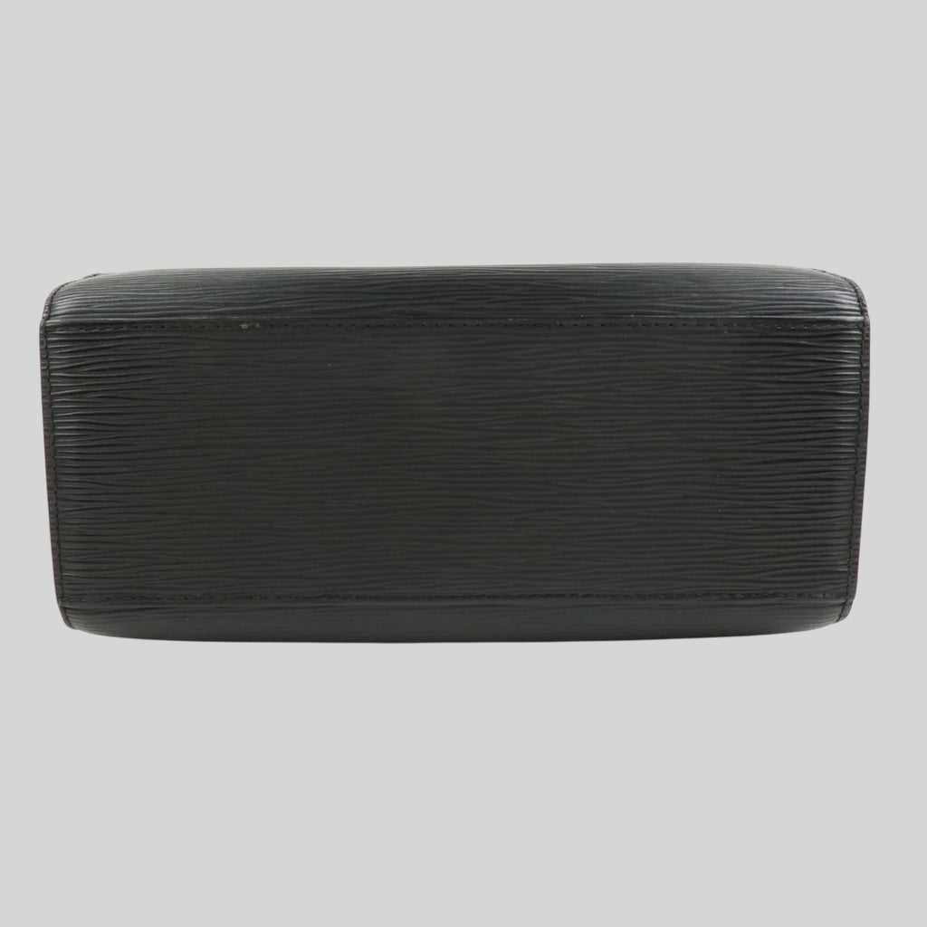 Louis Vuitton Pont-Neuf