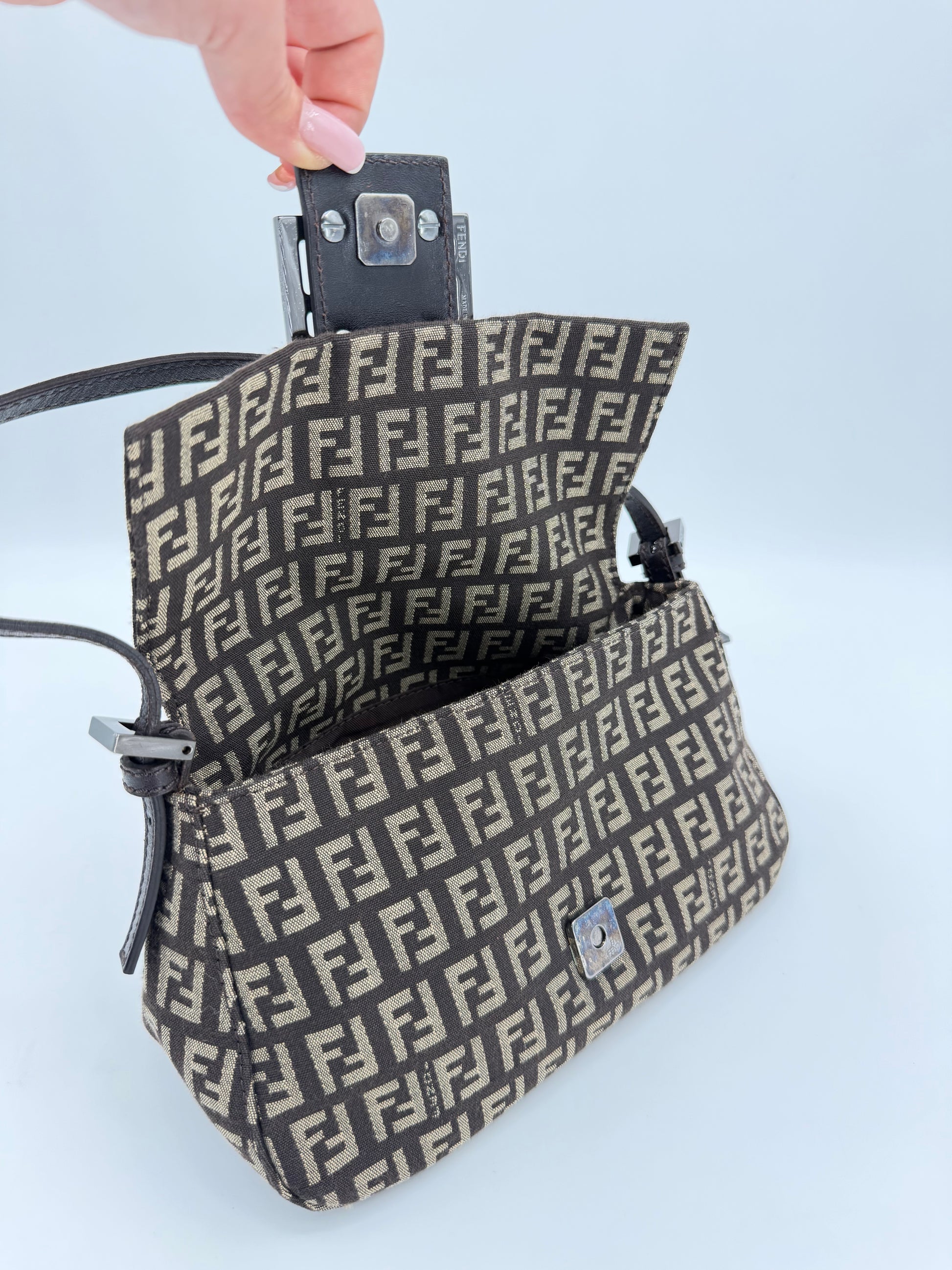 FENDI MINI BAGUETTE