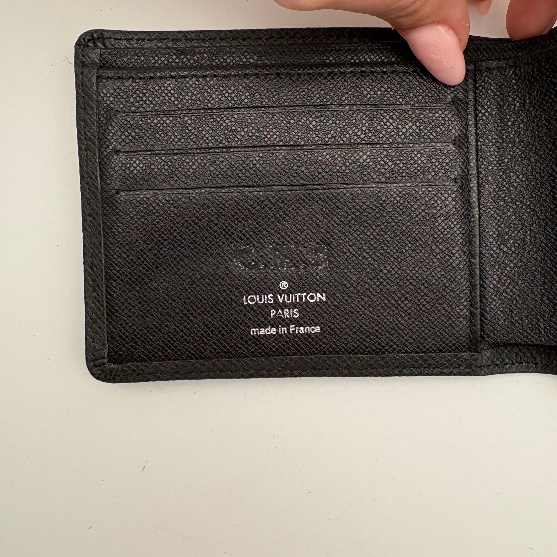 Louis Vuitton Taiga