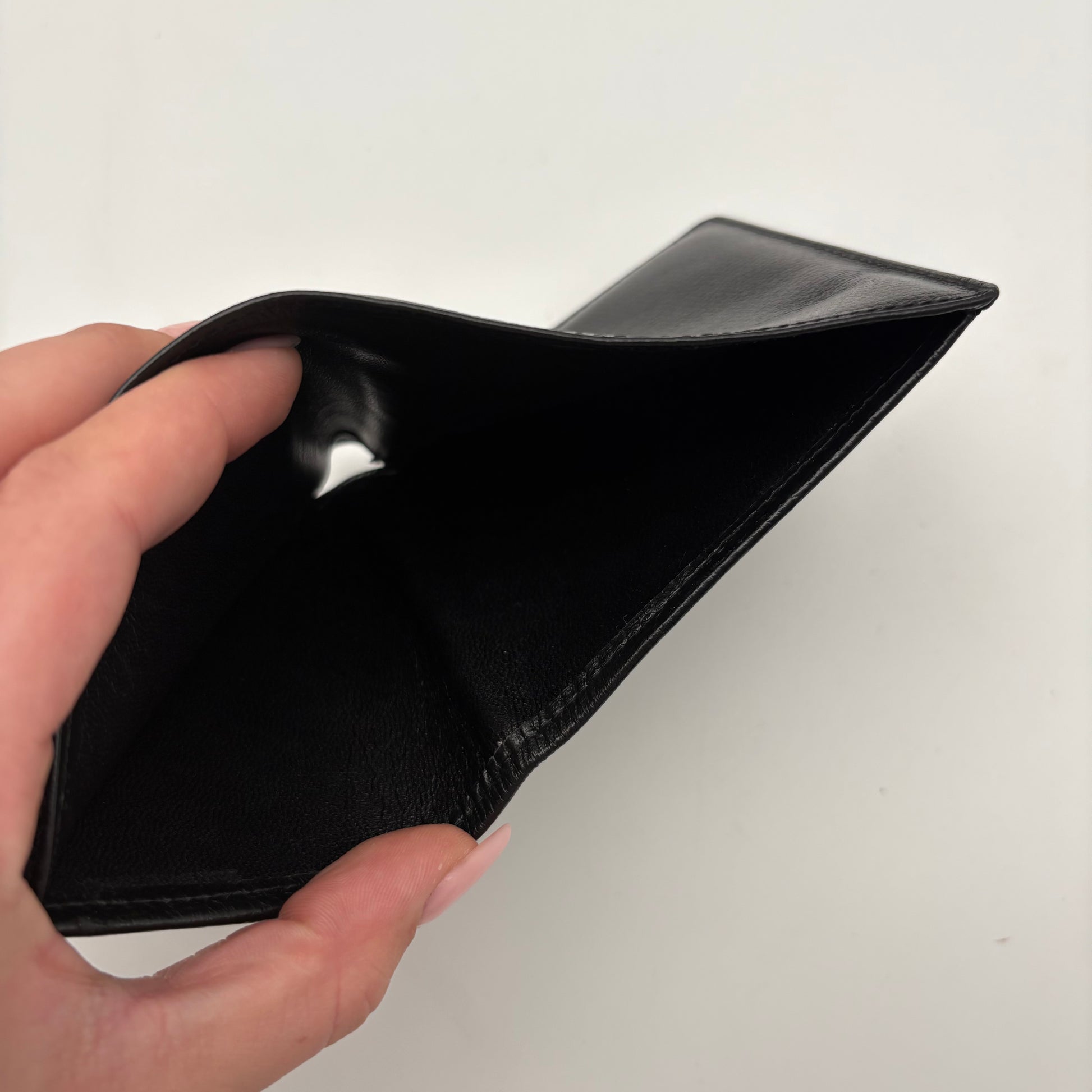 Yves Saint Laurent Compact