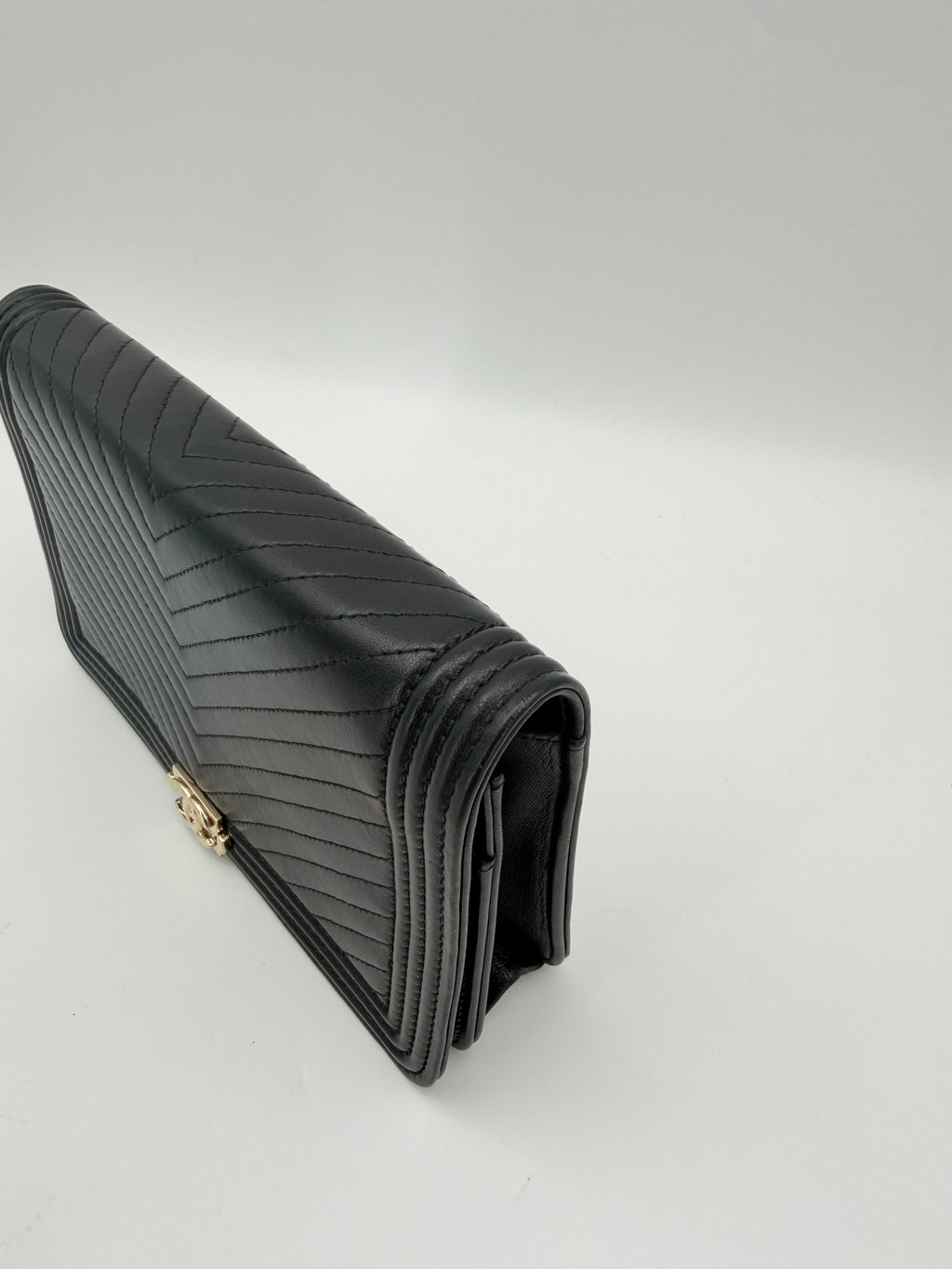 CHANEL BOY WOC
