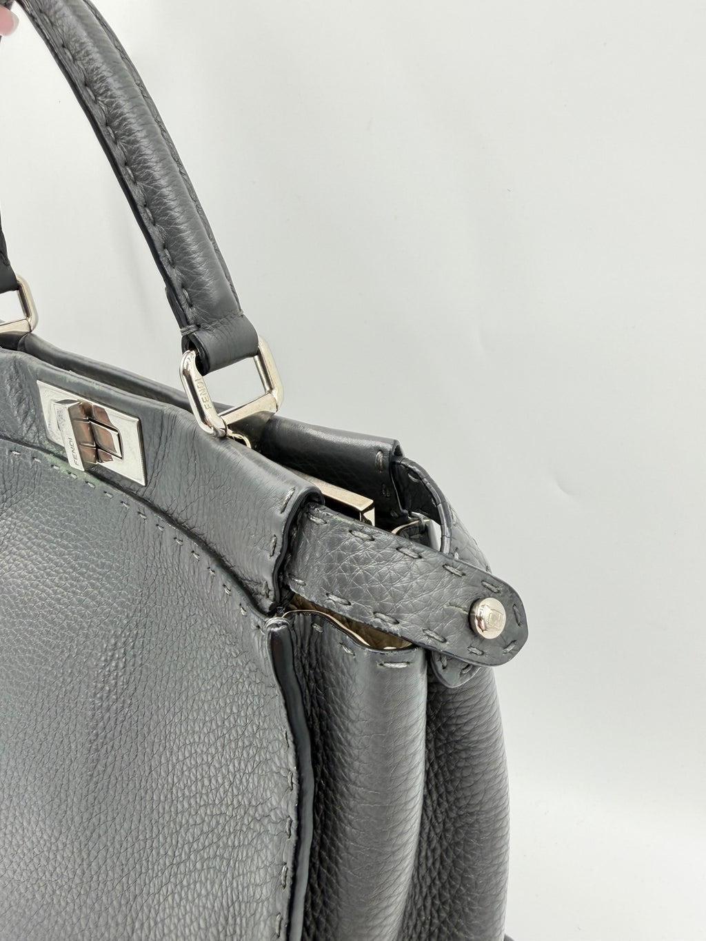 FENDI PEEKABOO SELLERIA