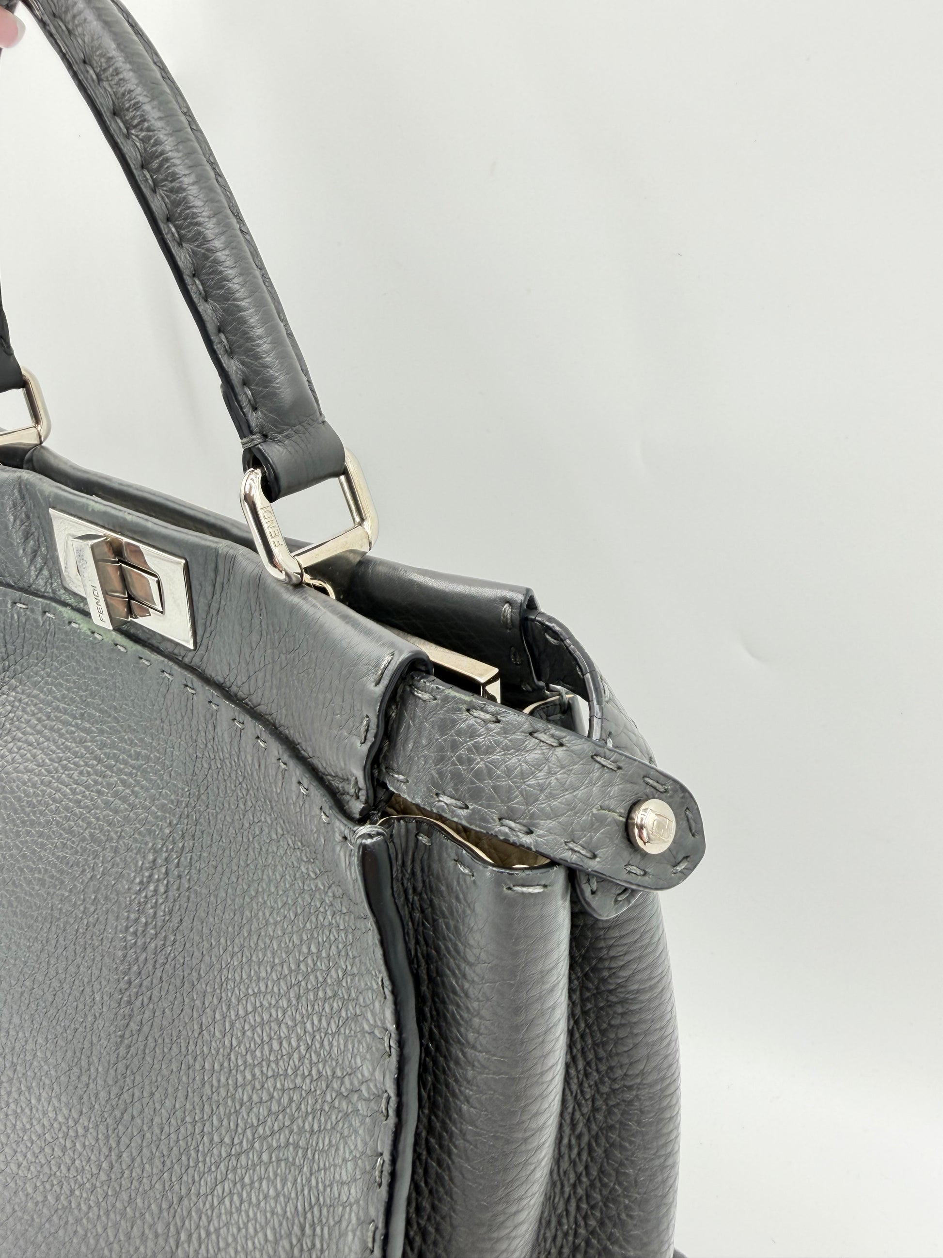 FENDI PEEKABOO SELLERIA