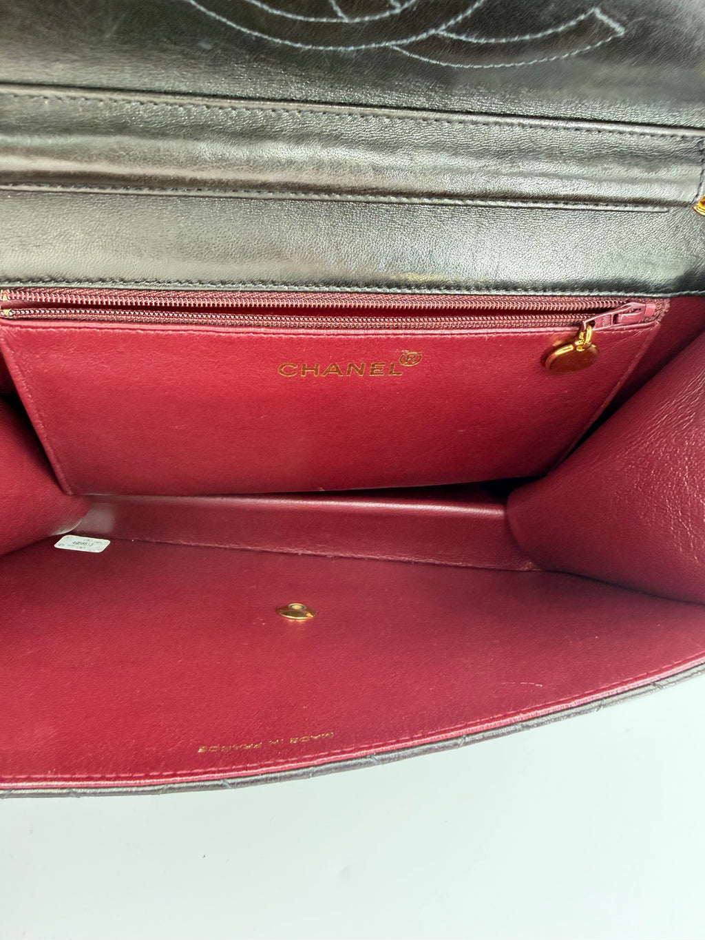 CHANEL CLASSIC FLAP