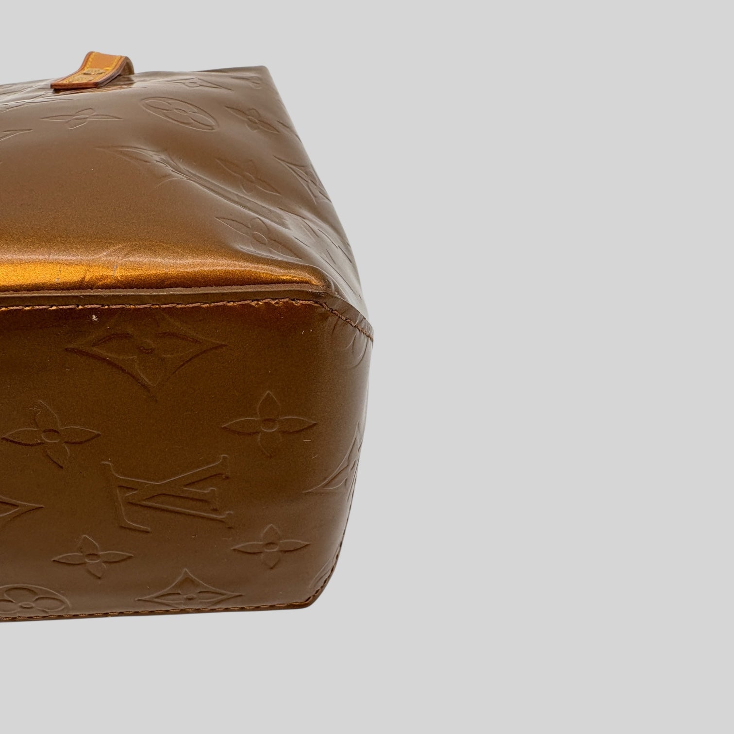 Louis Vuitton Reade PM