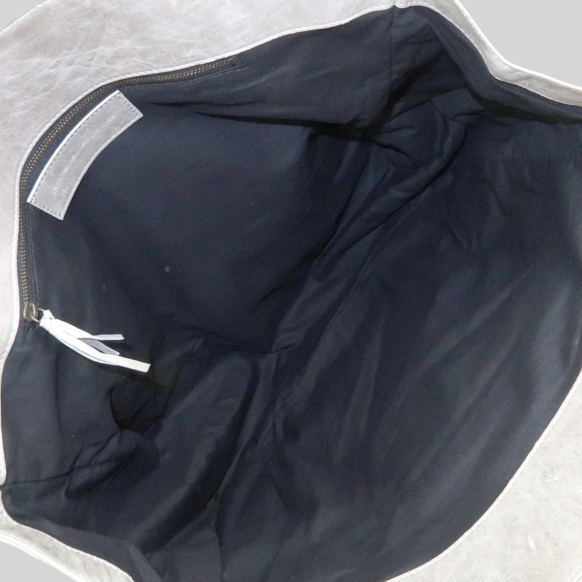 Balenciaga The Shopping