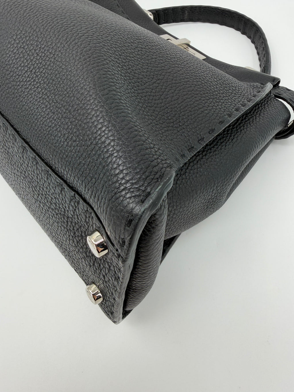 FENDI PEEKABOO SELLERIA