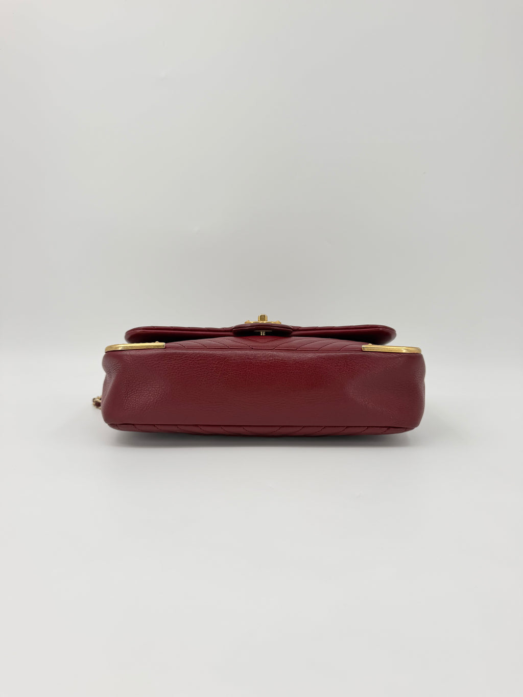 CHANEL ROCK THE CORNER FLAP BAG