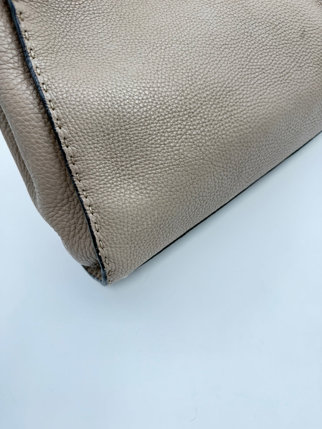 FENDI PEEKABOO SELLERIA