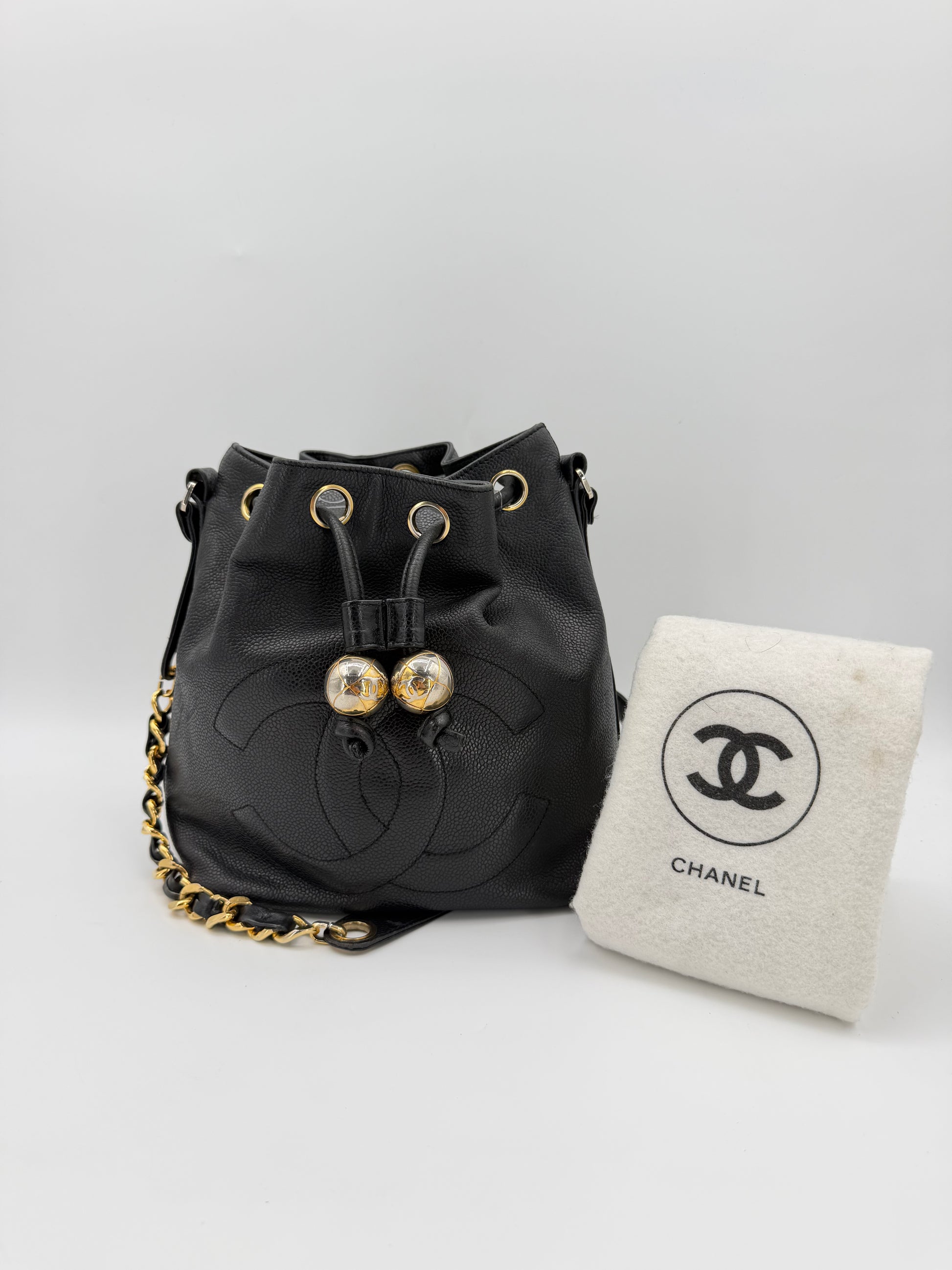 CHANEL CAVIAR SEAU