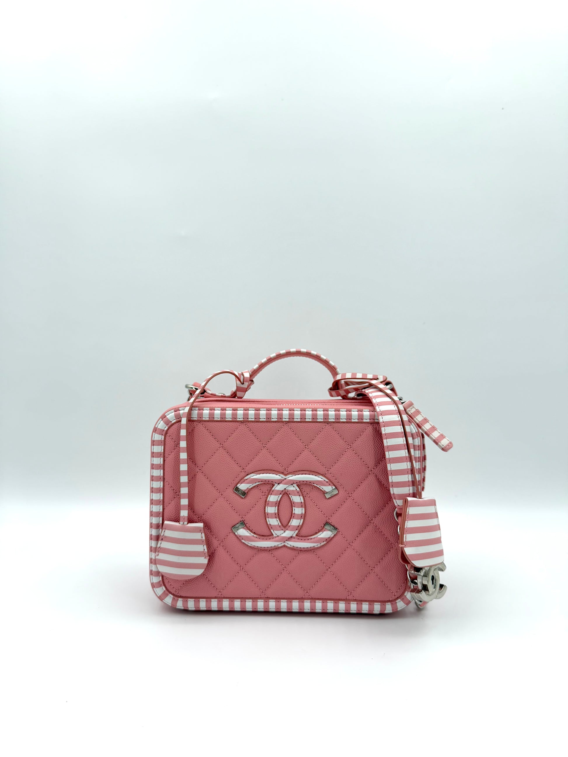 CHANEL VANITY FILIGREE