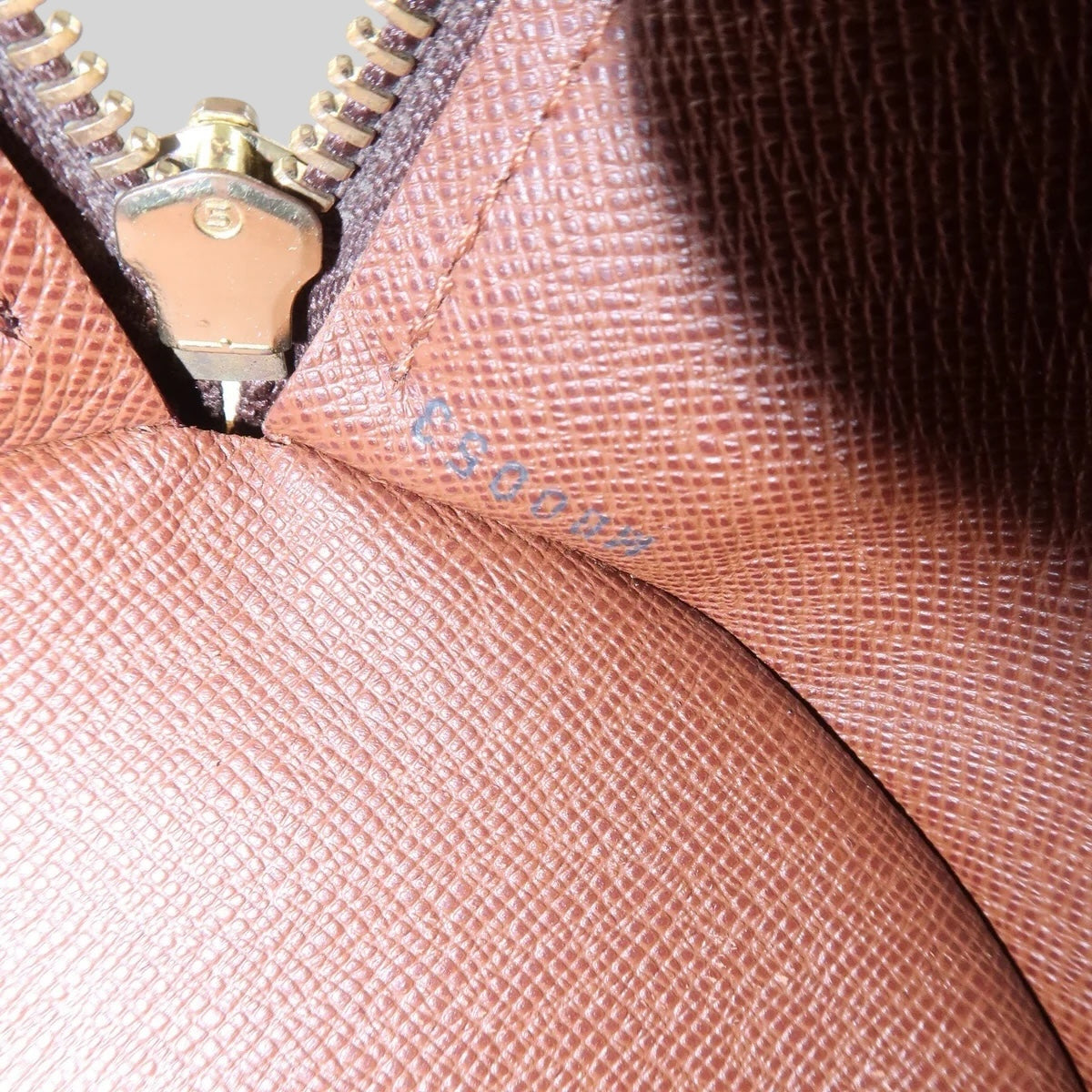 Louis Vuitton Papillon 30