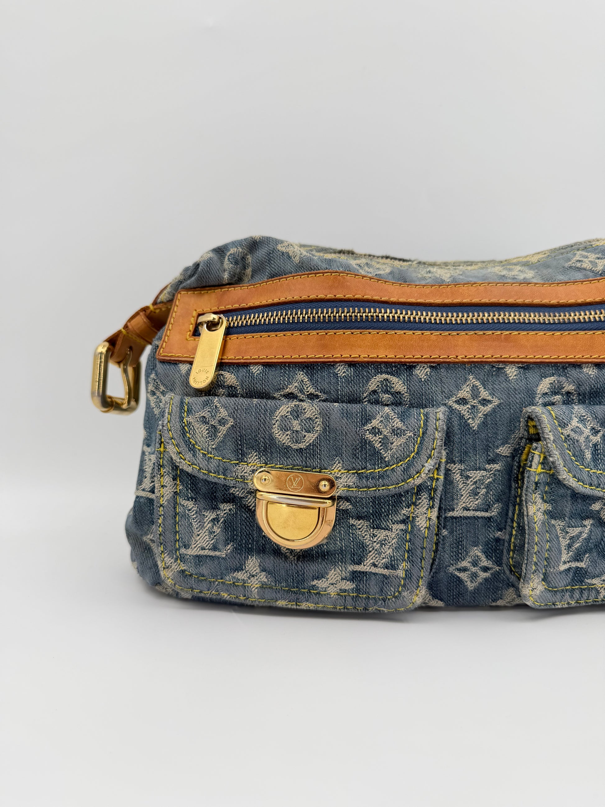 LOUIS VUITTON BAGGY PM