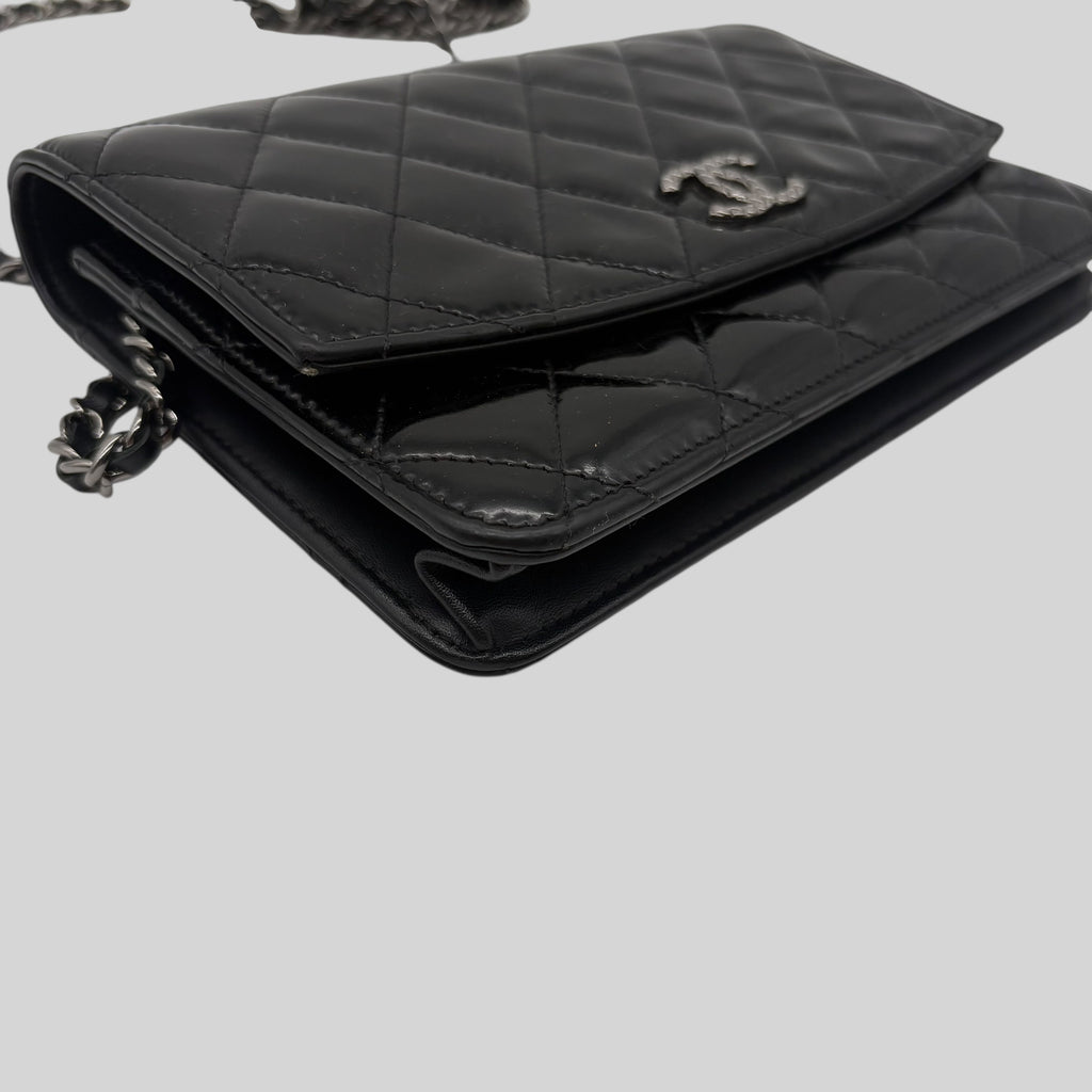 Chanel Wallet On Chain