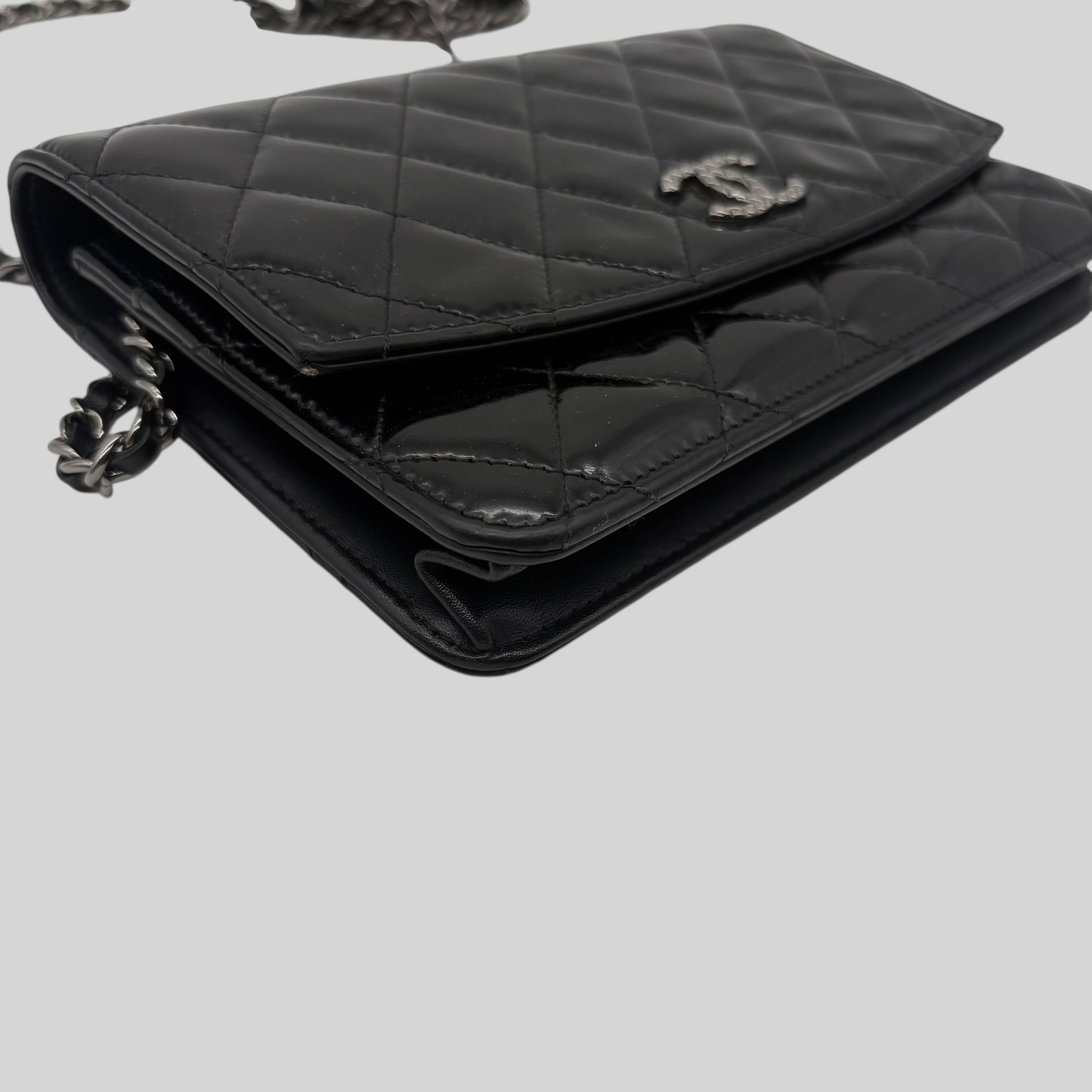 Chanel Wallet On Chain