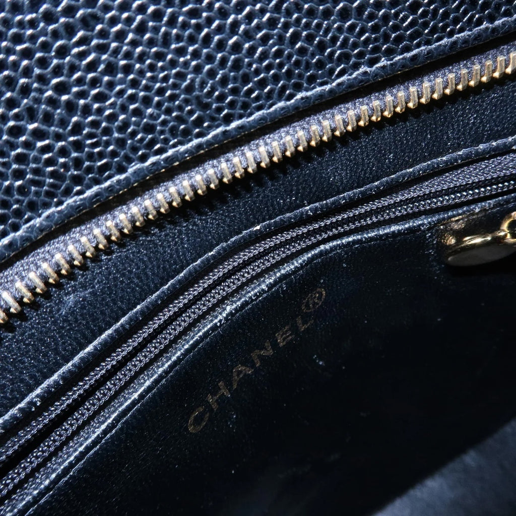 Chanel COCO Médaillon