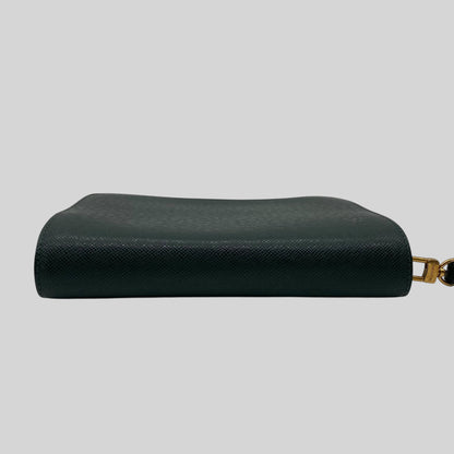 Louis Vuitton Taiga Baikal