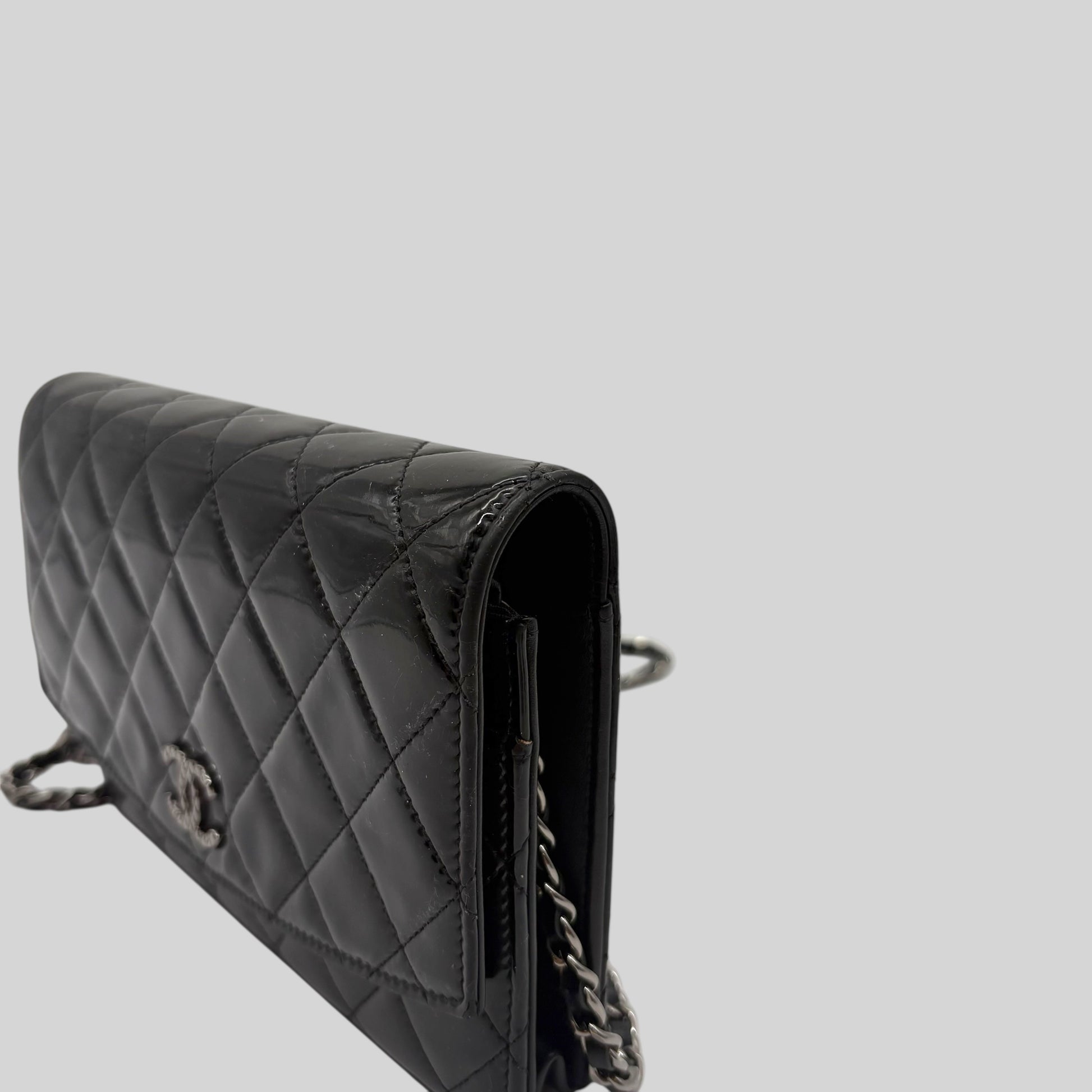 Chanel Wallet On Chain