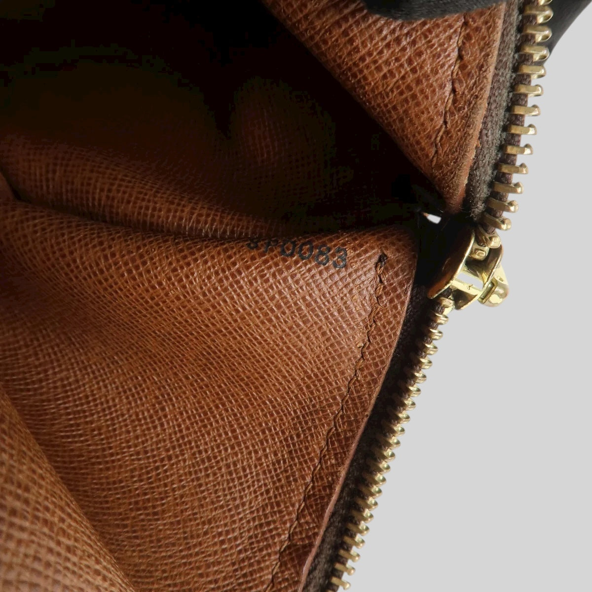 Louis Vuitton Papillon 30