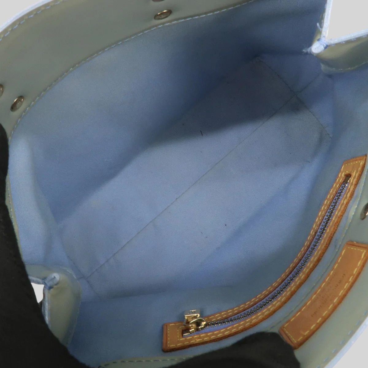 Louis Vuitton Reade PM