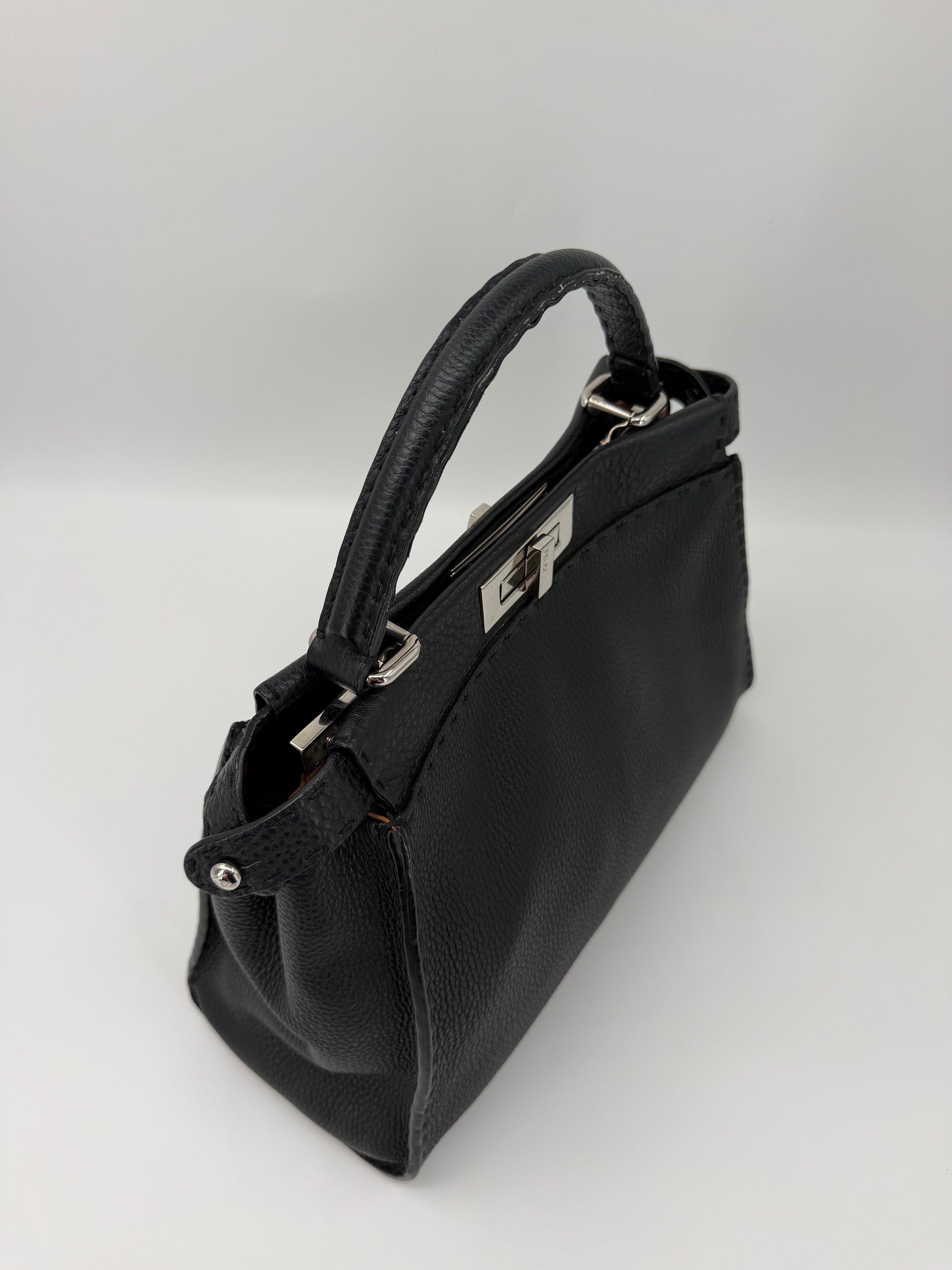 FENDI PEEKABOO SELLERIA