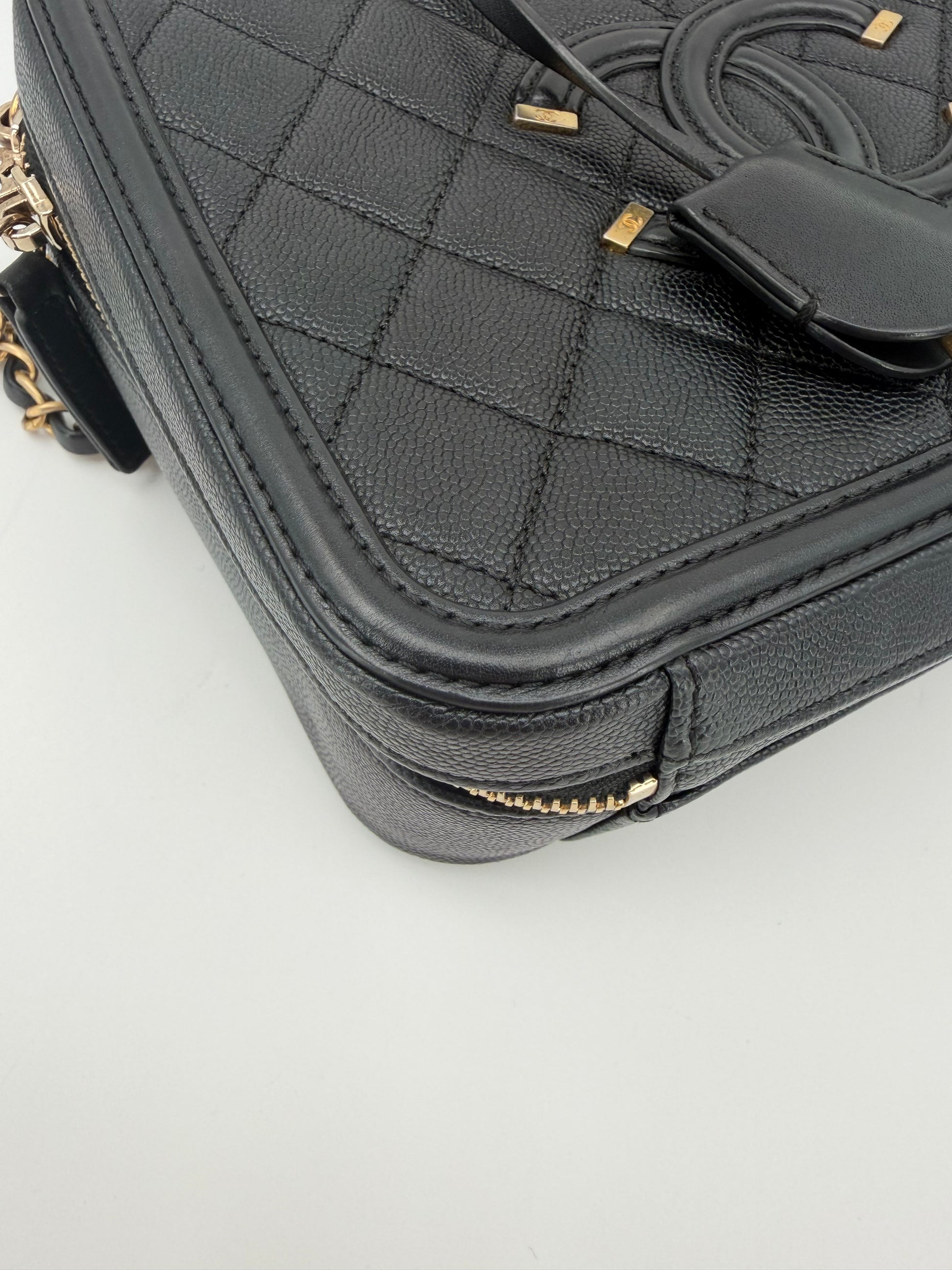 CHANEL VANITY FILIGREE