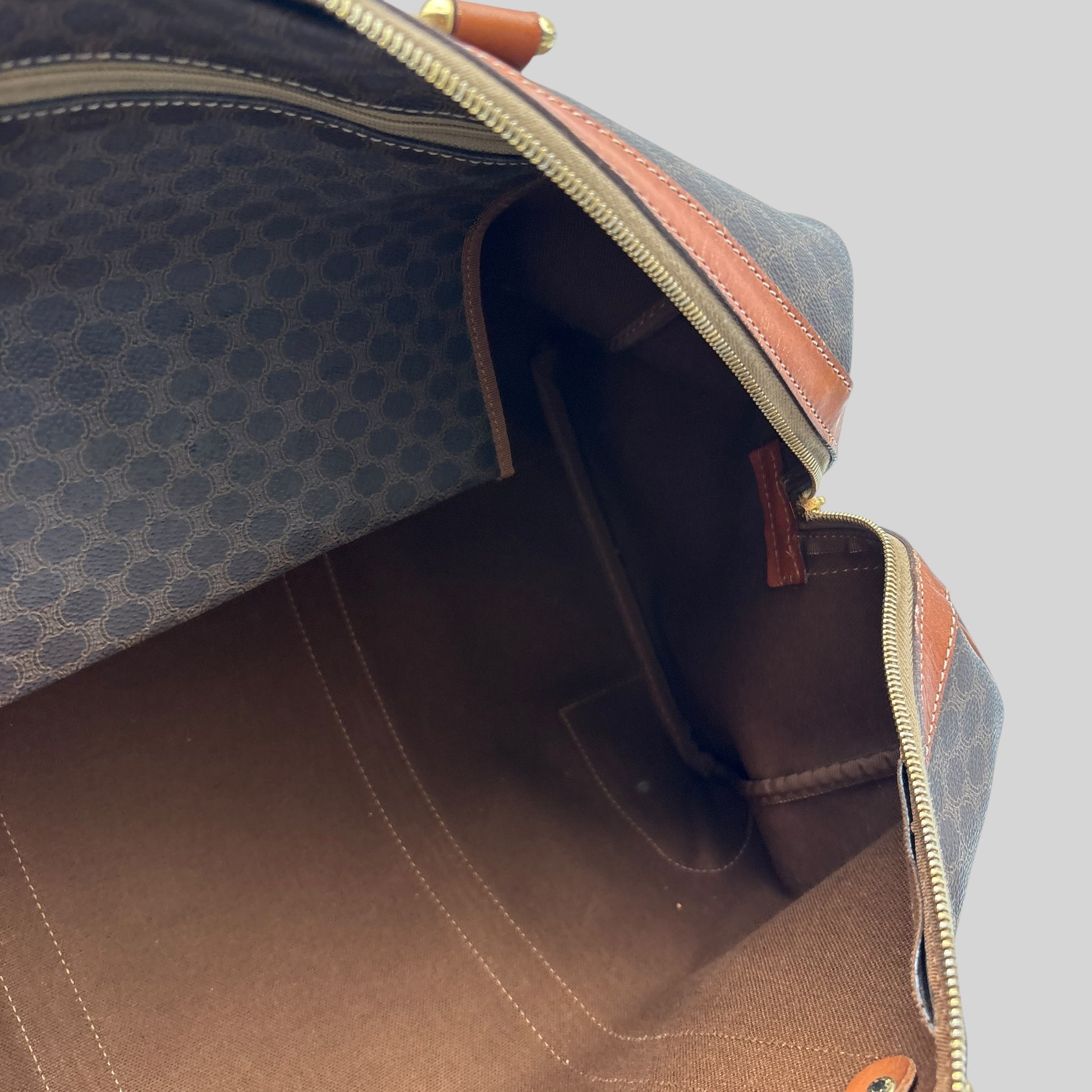 Céline Boston 45