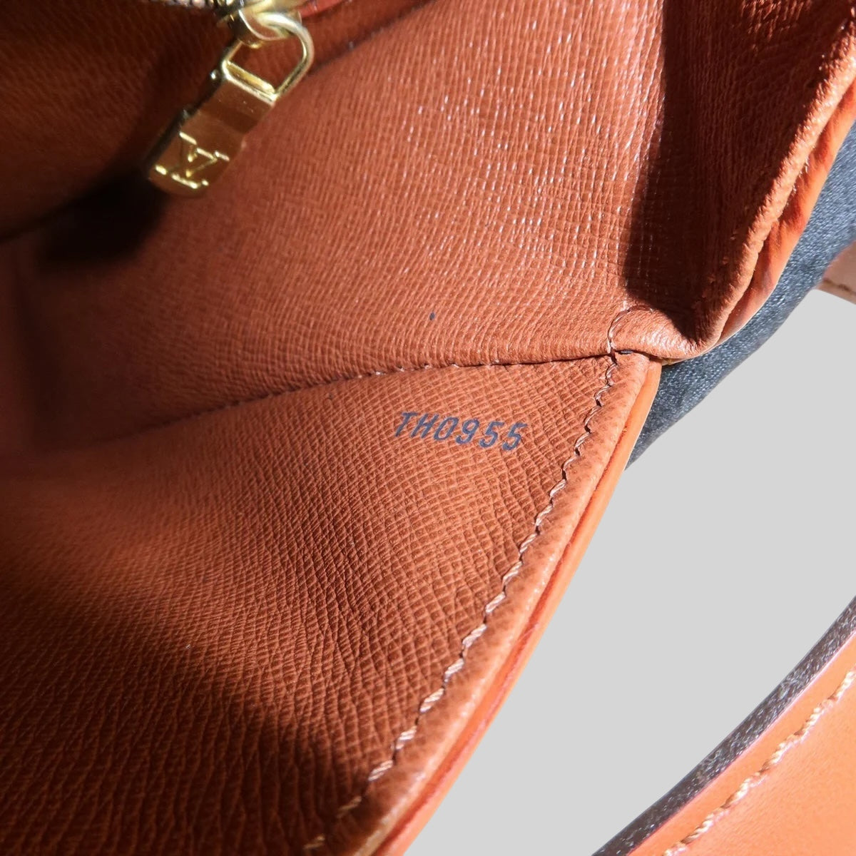 Louis Vuitton Saint Cloud