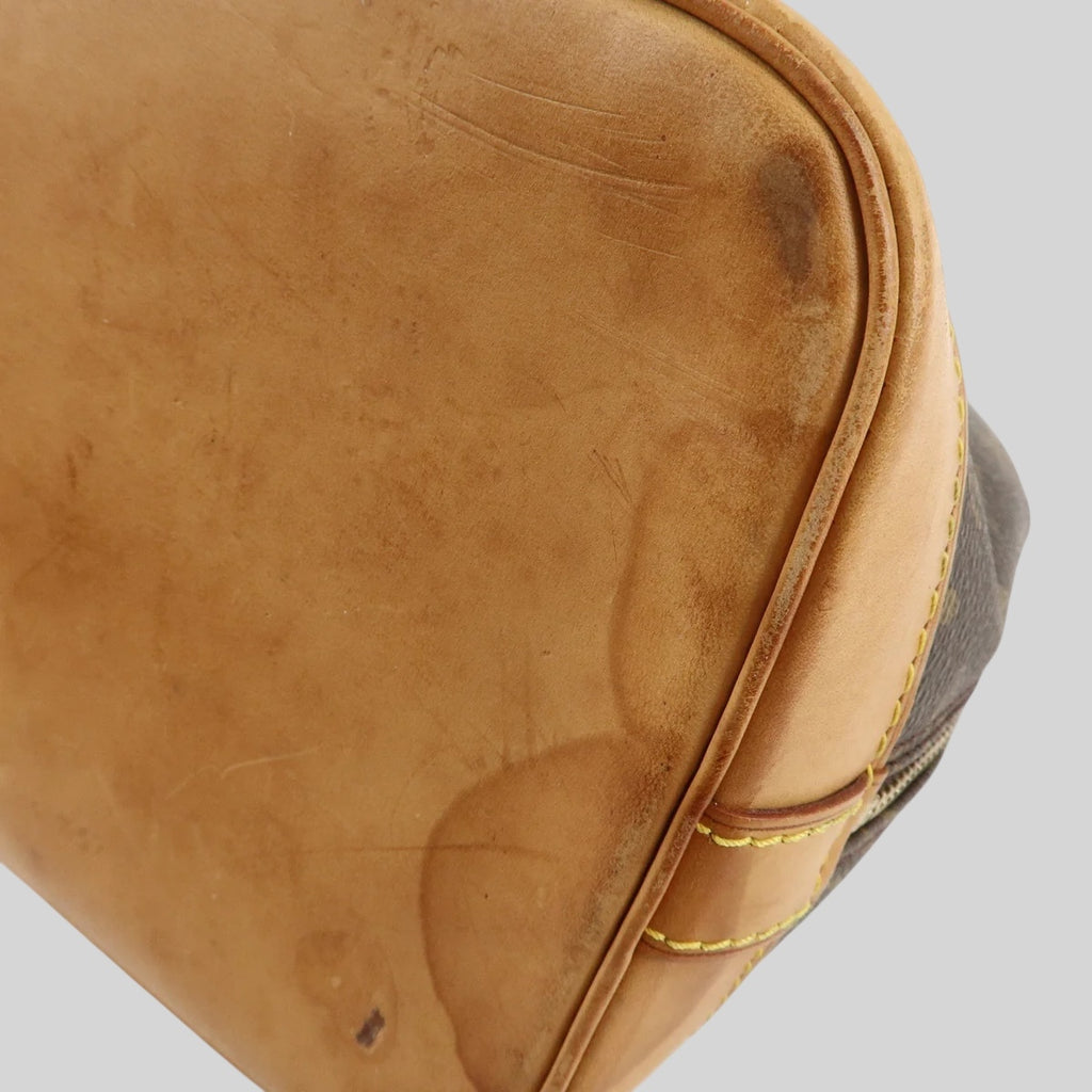 Louis Vuitton Alma PM