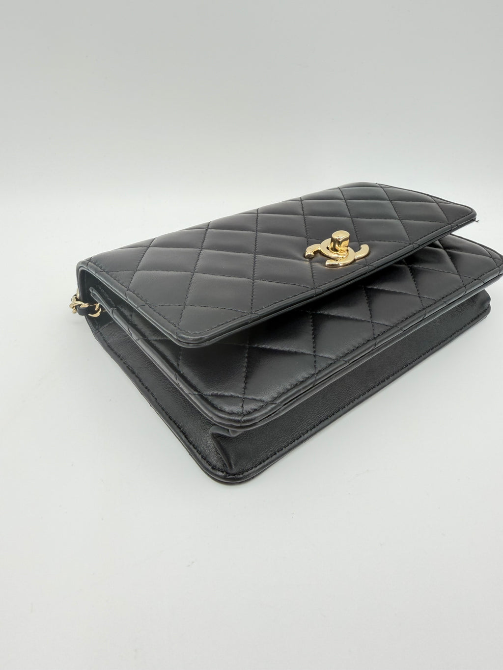 CHANEL TRENDY WOC