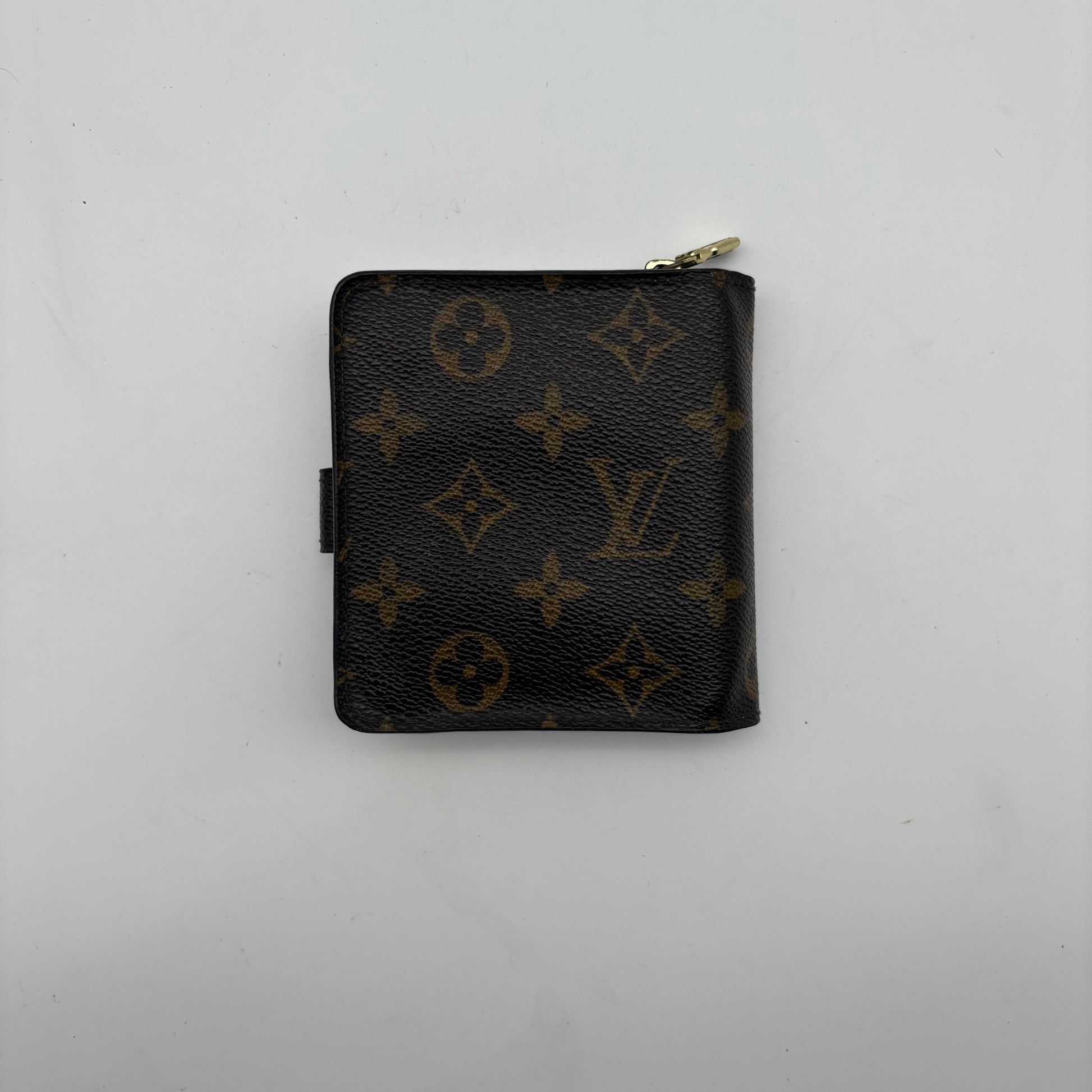 Louis Vuitton Compact Zippy