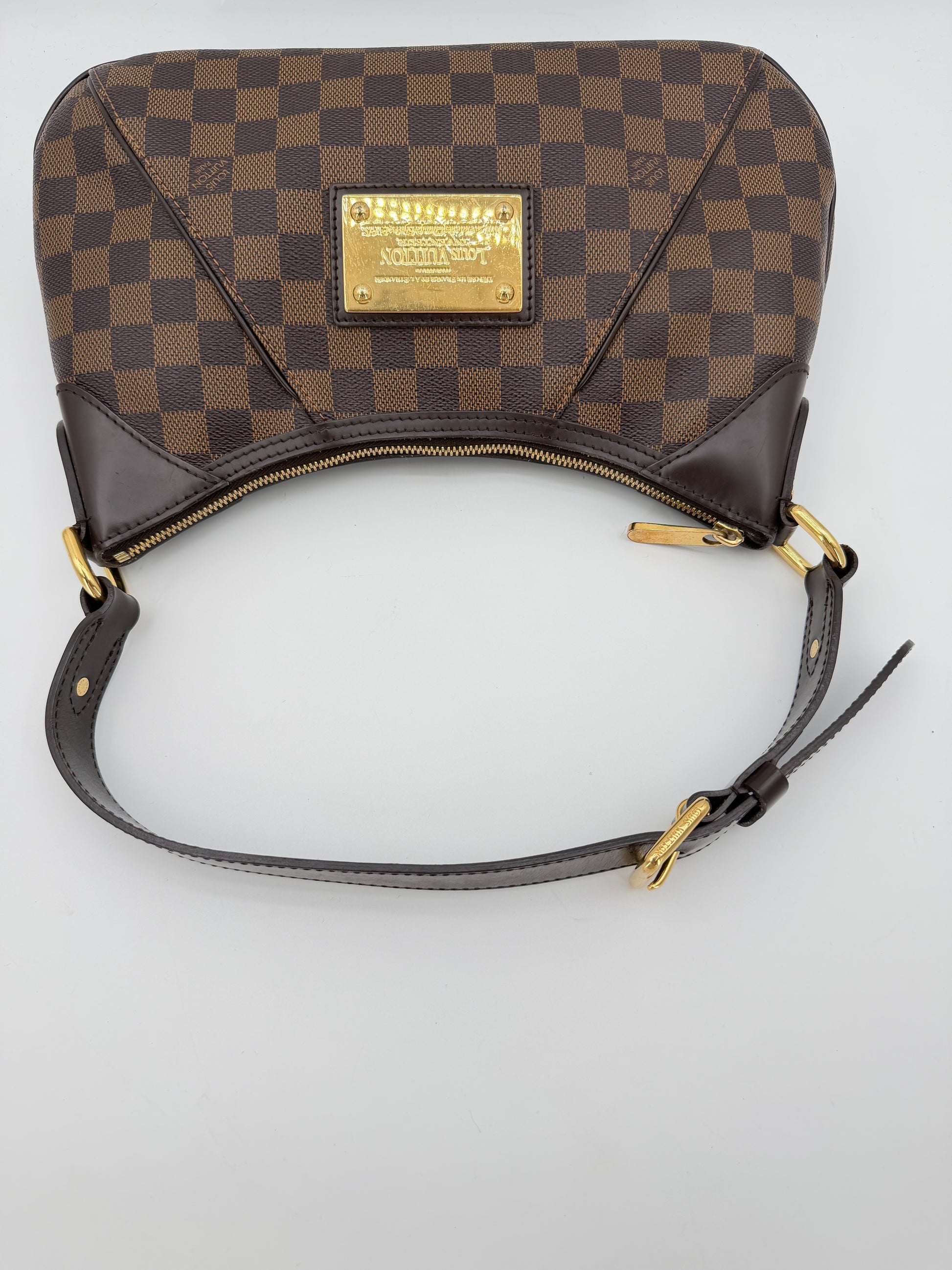 LOUIS VUITTON THAMES PM