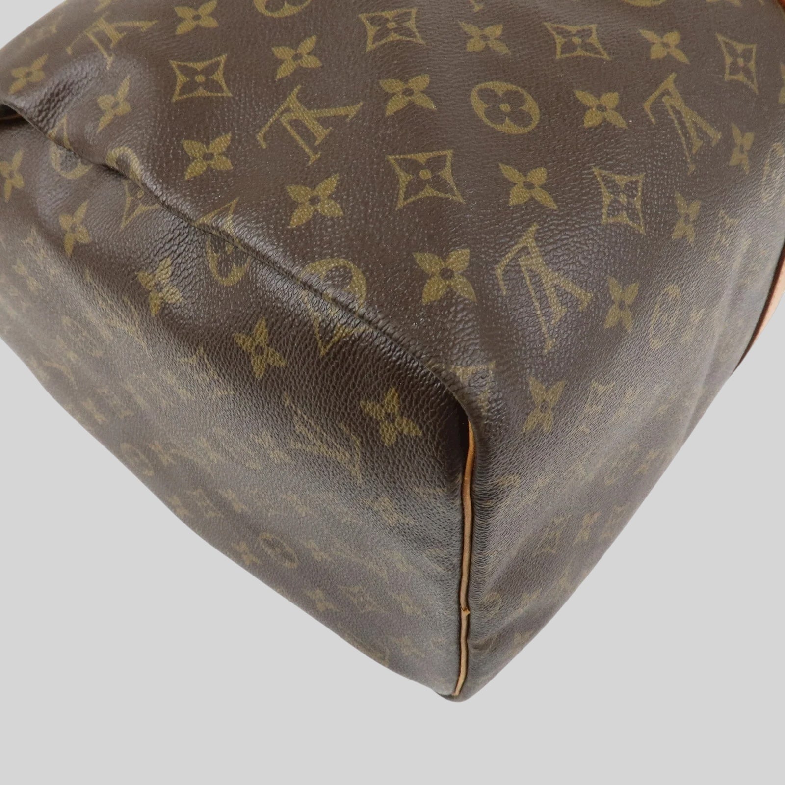 Louis Vuitton Keepall 55