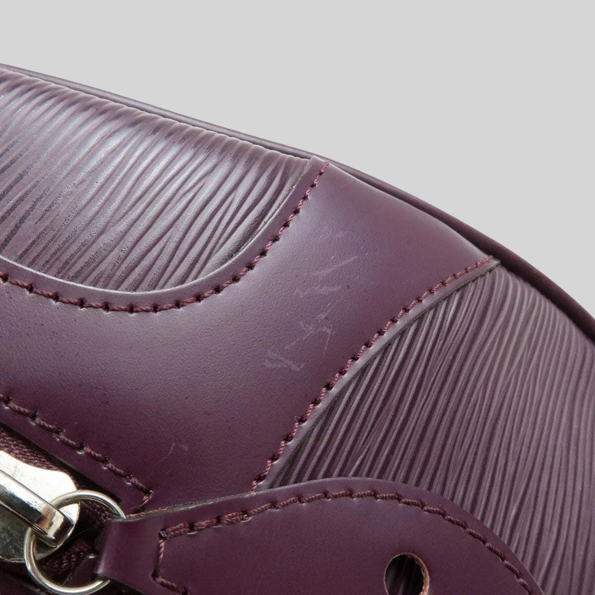 Louis Vuitton Bowling Montaigne