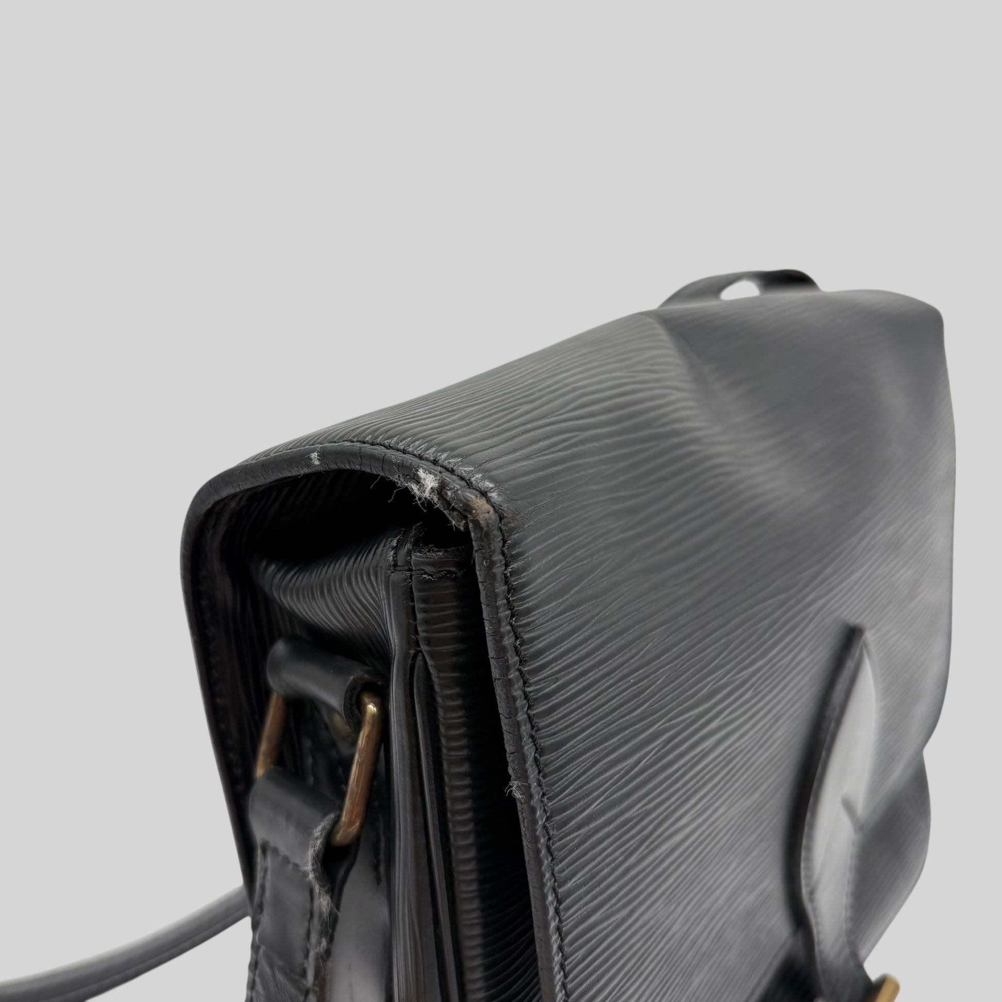 Louis Vuitton Cartouchière Epi