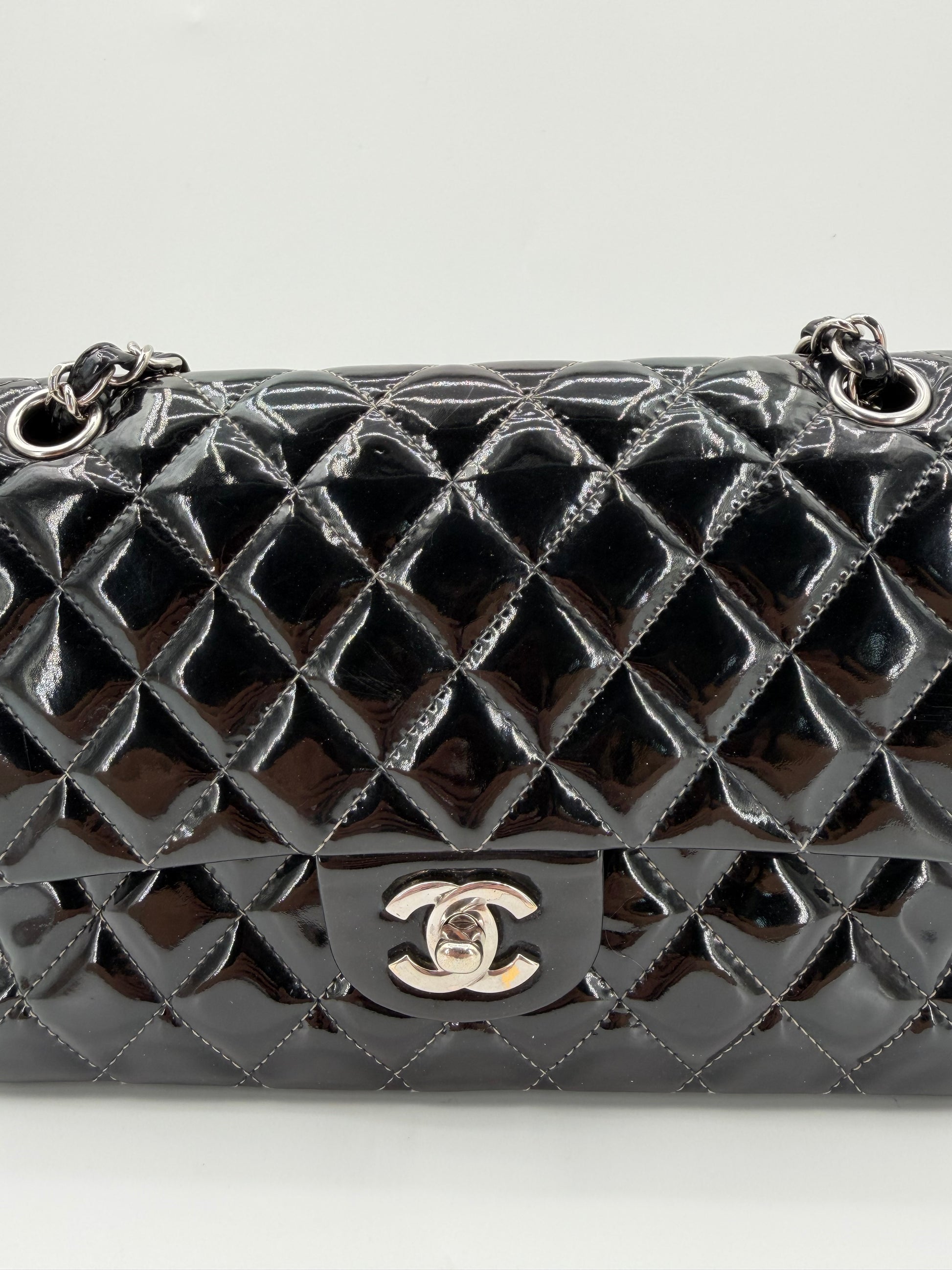 CHANEL TIMELESS 25 VERNIS