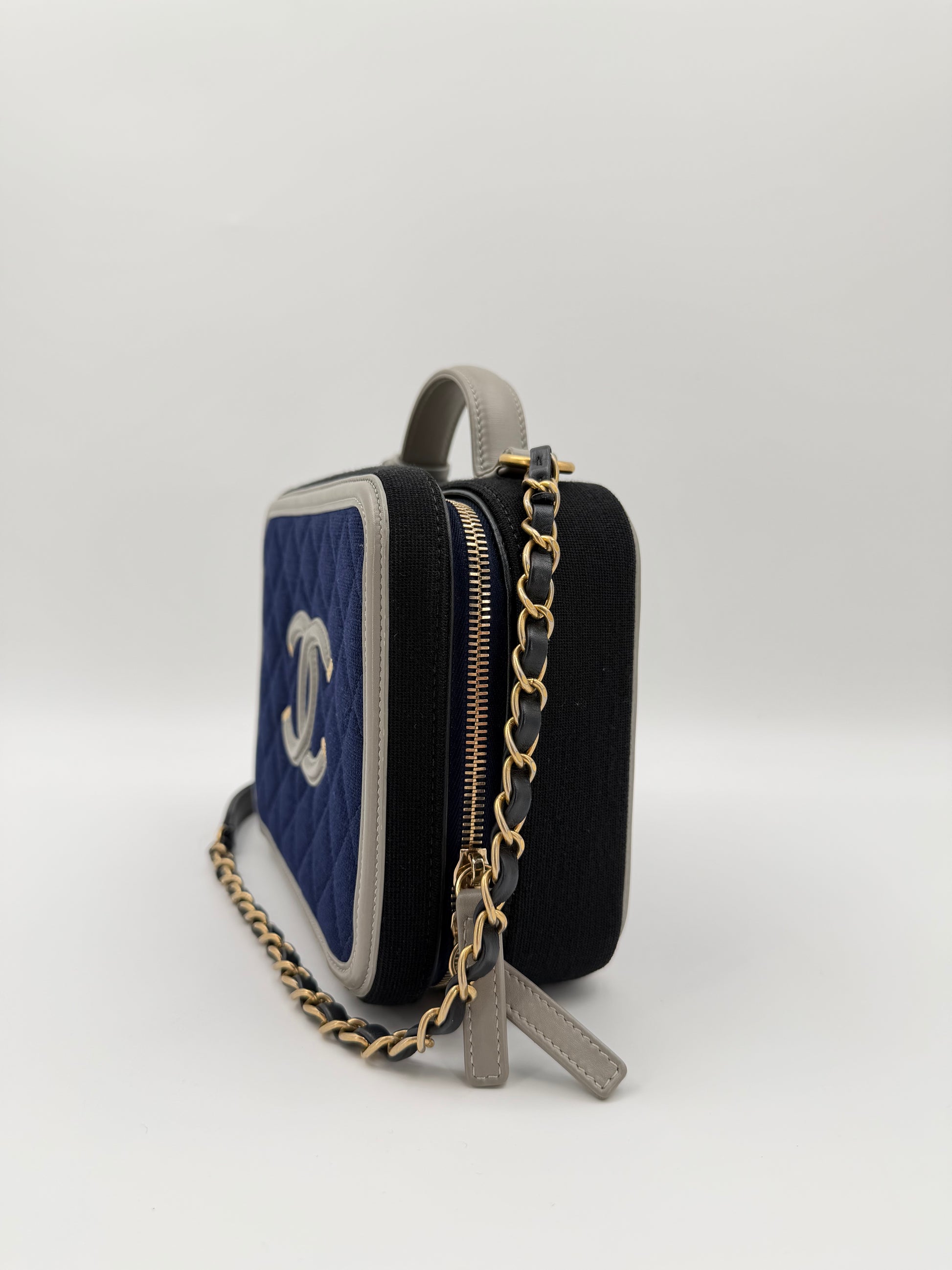 CHANEL VANITY  FILIGREE