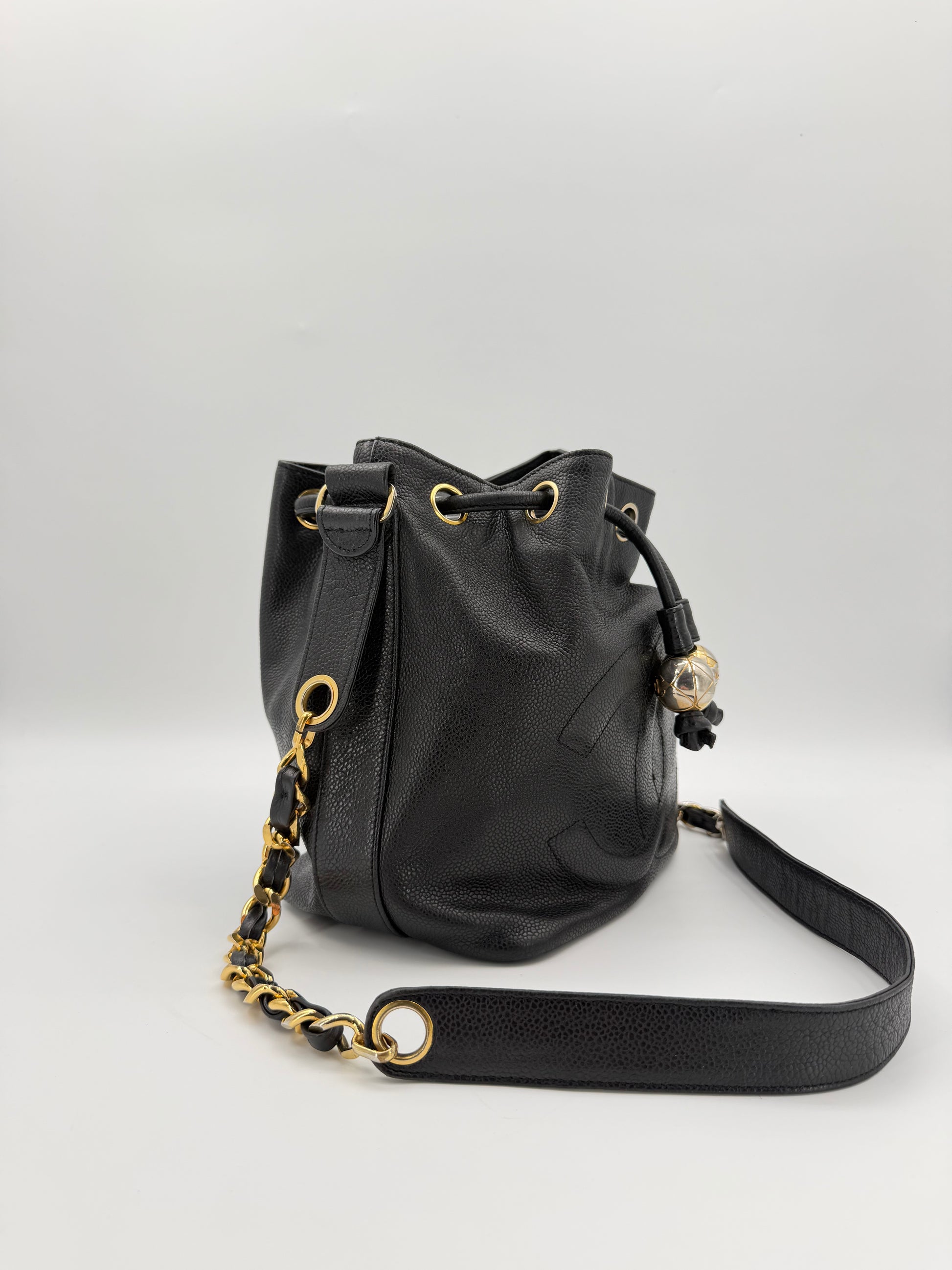 CHANEL CAVIAR SEAU