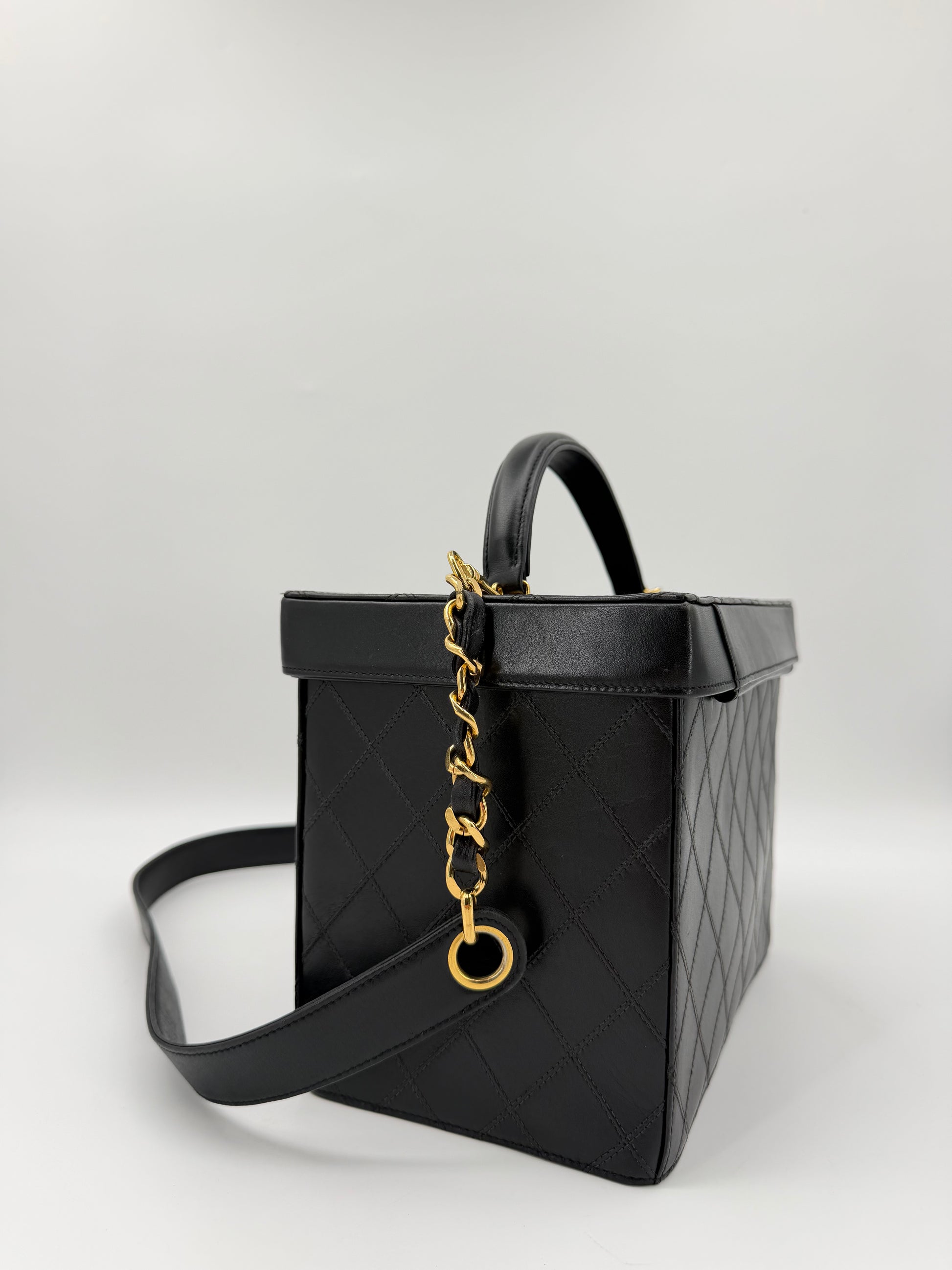 CHANEL VANITY 2WAY
